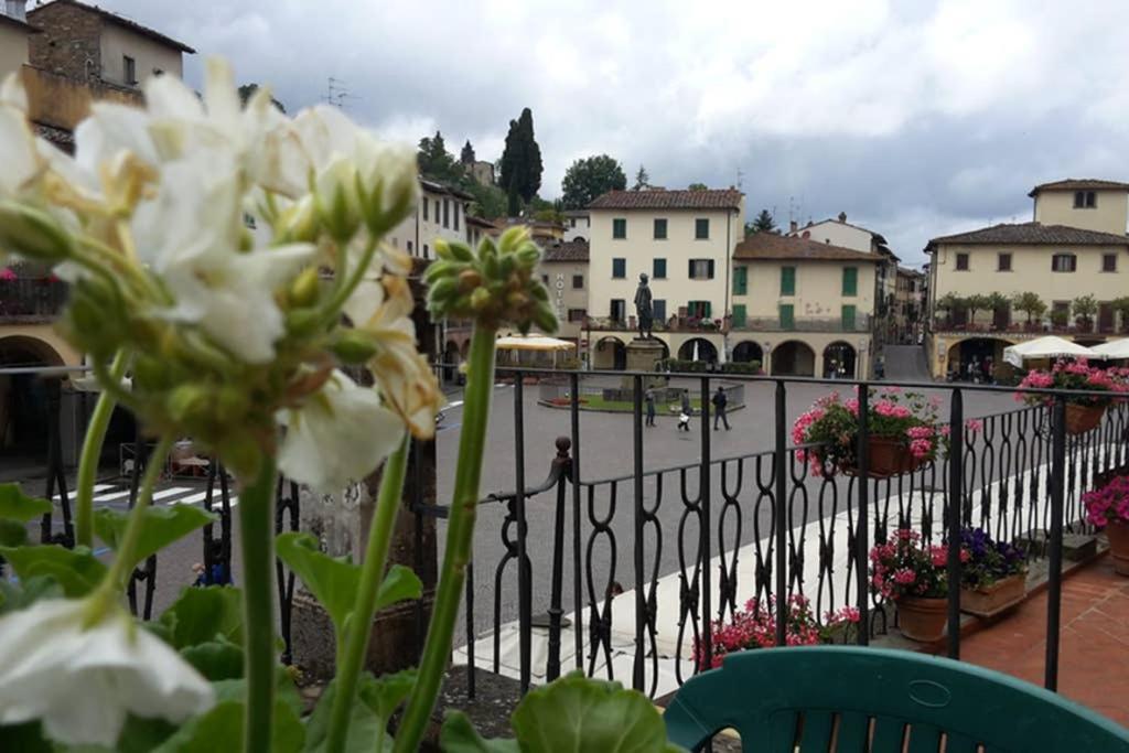 Happy Florence Matteotti Square Greve view 5