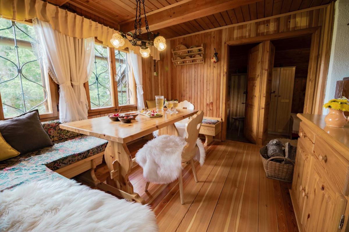 Chalet Pinja - I FEEL ALPS view 2