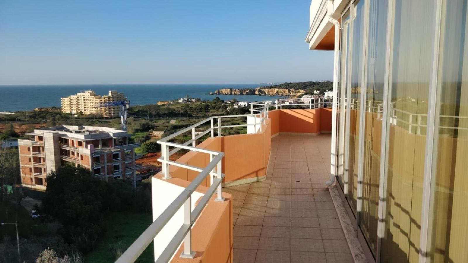 Vista Mar em todo apartamento view 4