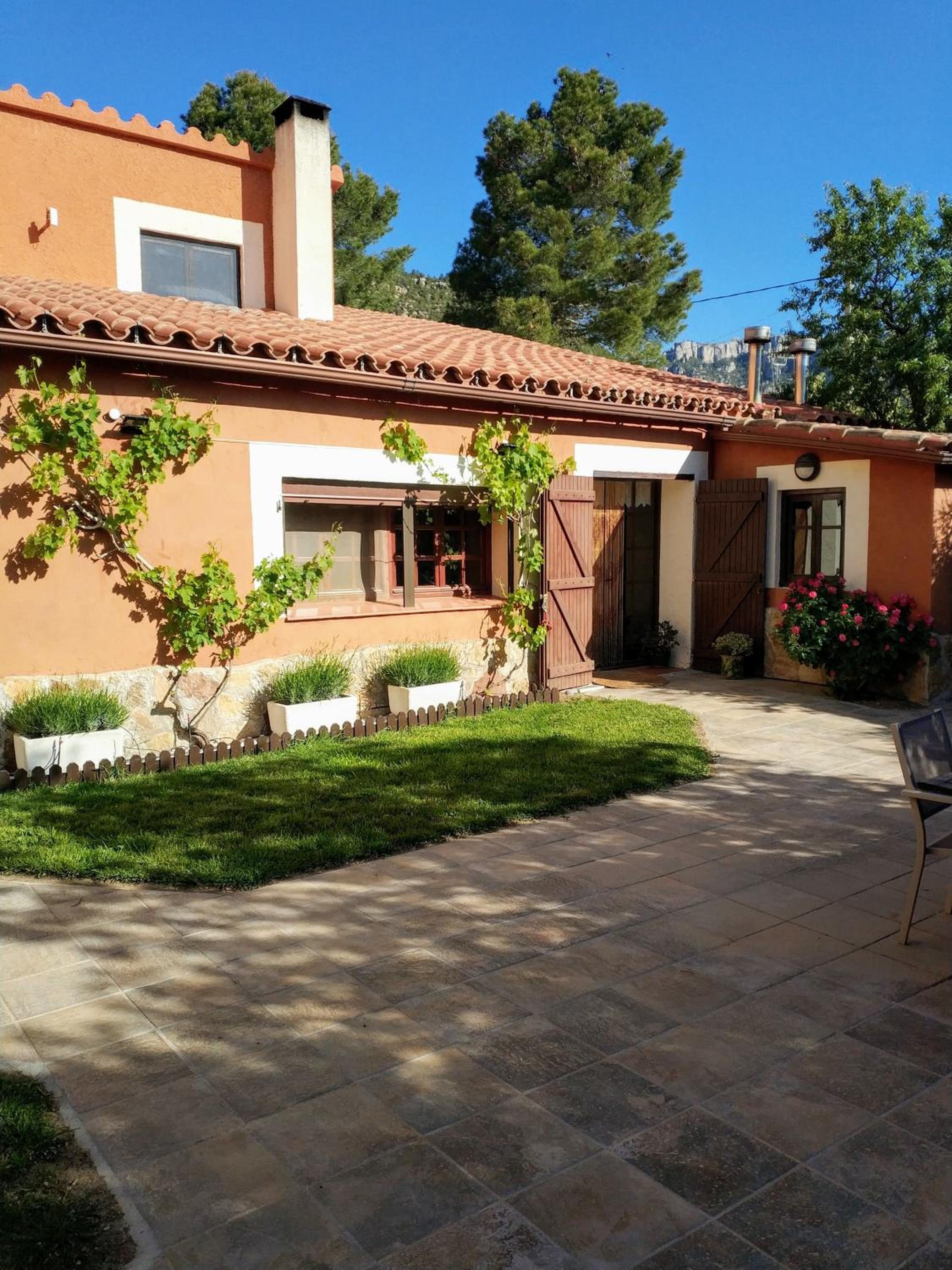 Casa la Coma view 2