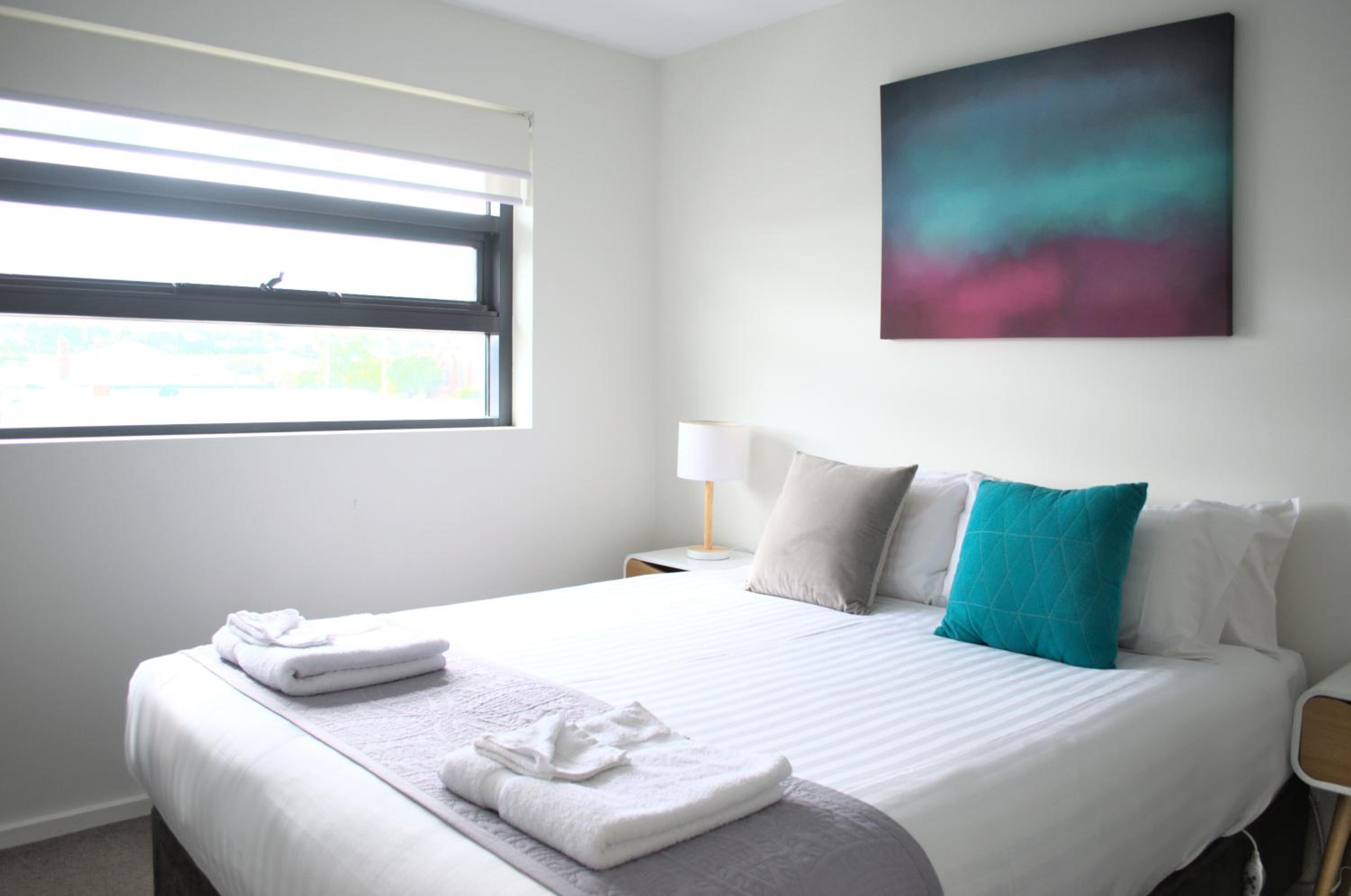 Kangaroo Bay Apartments