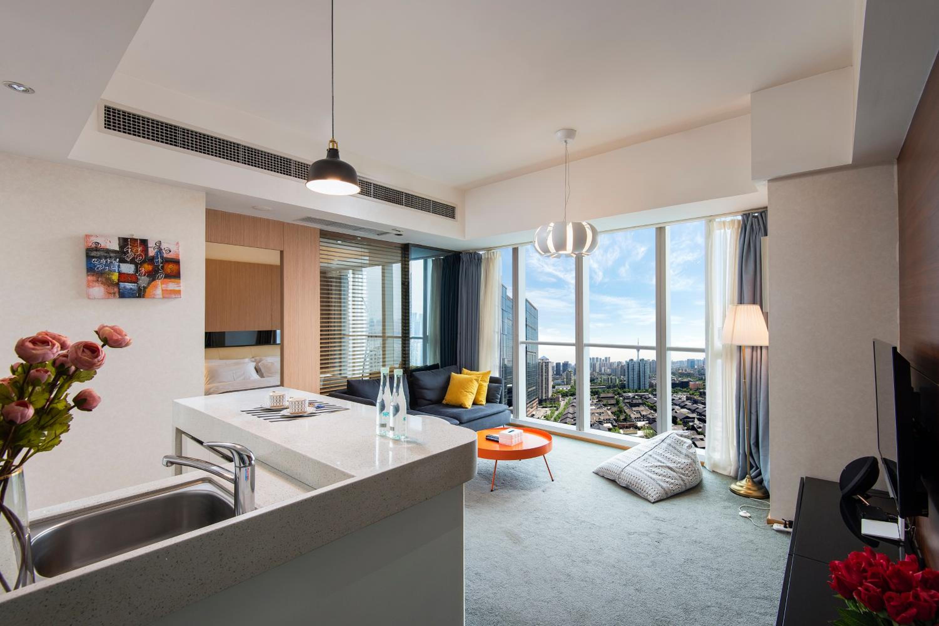 S6 Service Apartment（Chengdu Chunxi Road Taikoo Li Branch） view 2