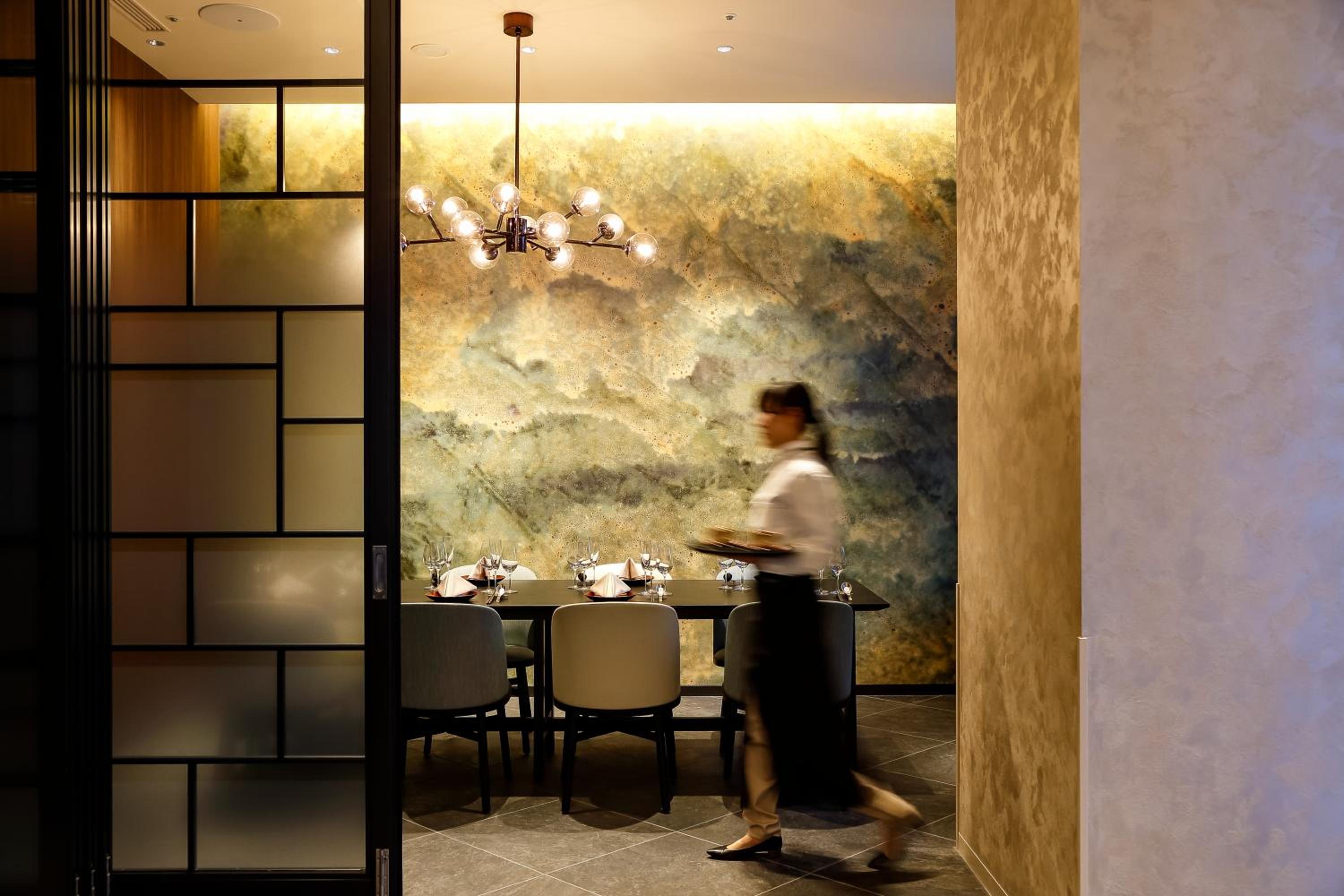 Miyako City Osaka Hommachi 13