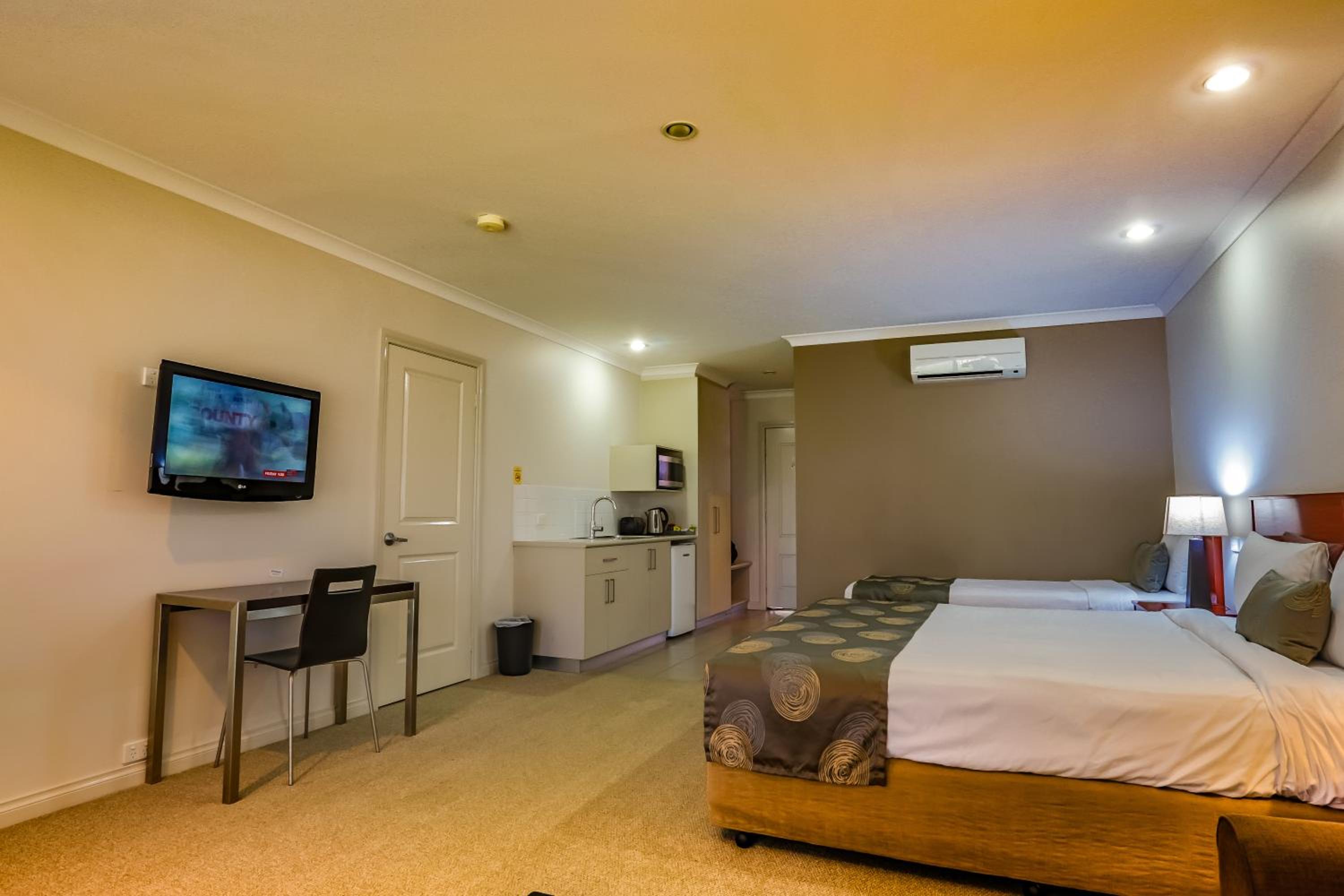 Murray Waters Motor Inn & Apartments
