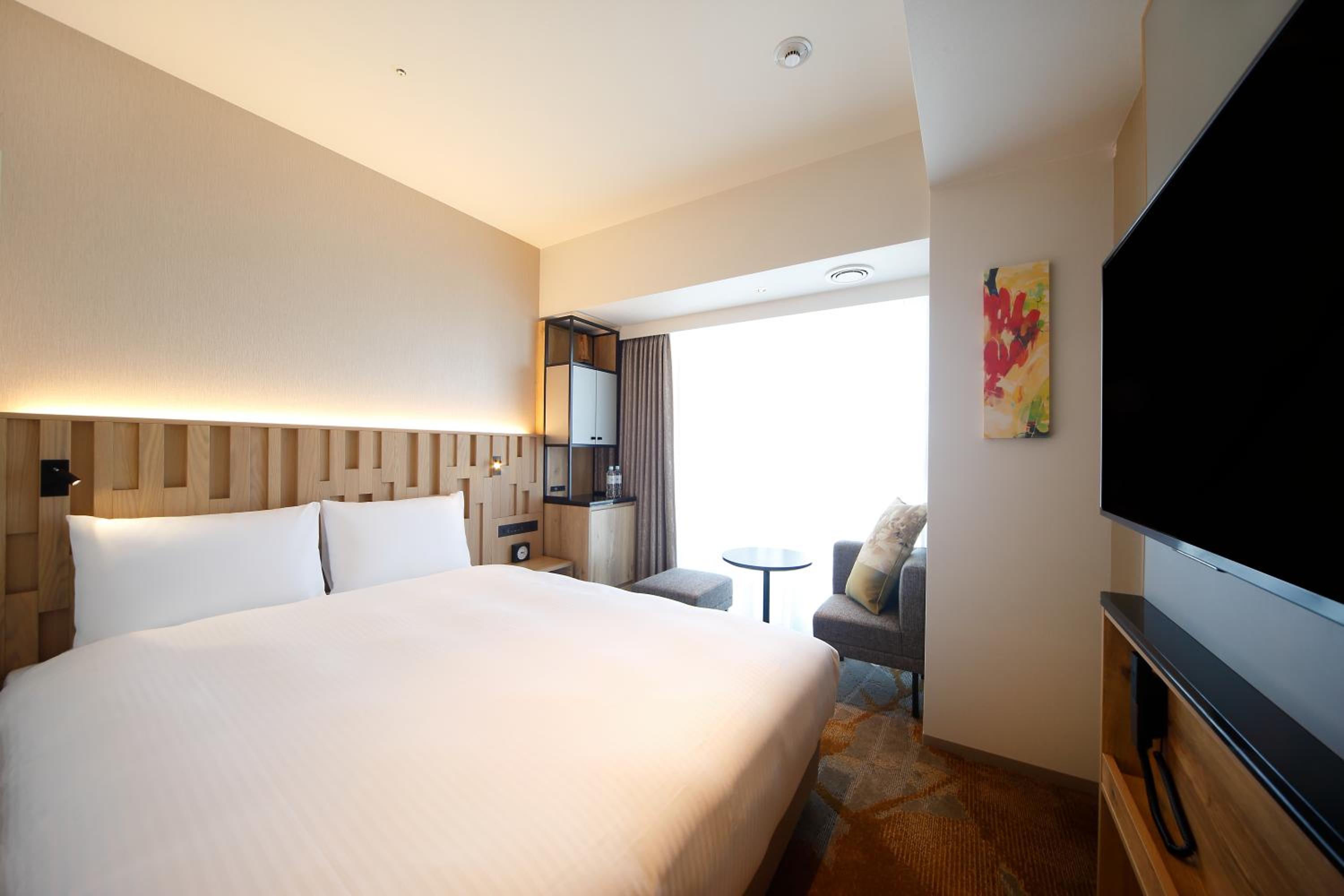 Miyako City Osaka Hommachi 8