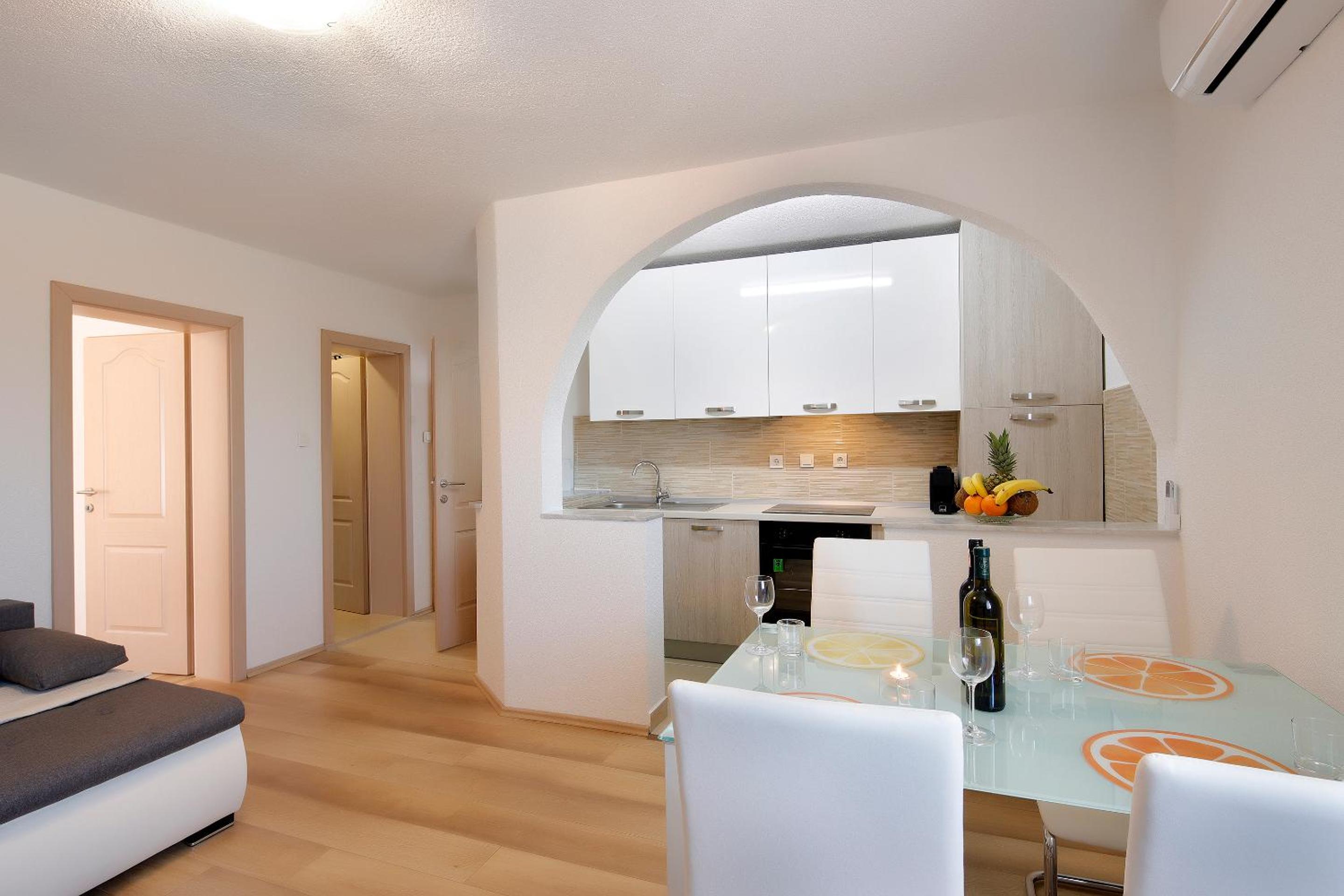 L&R Apartmani