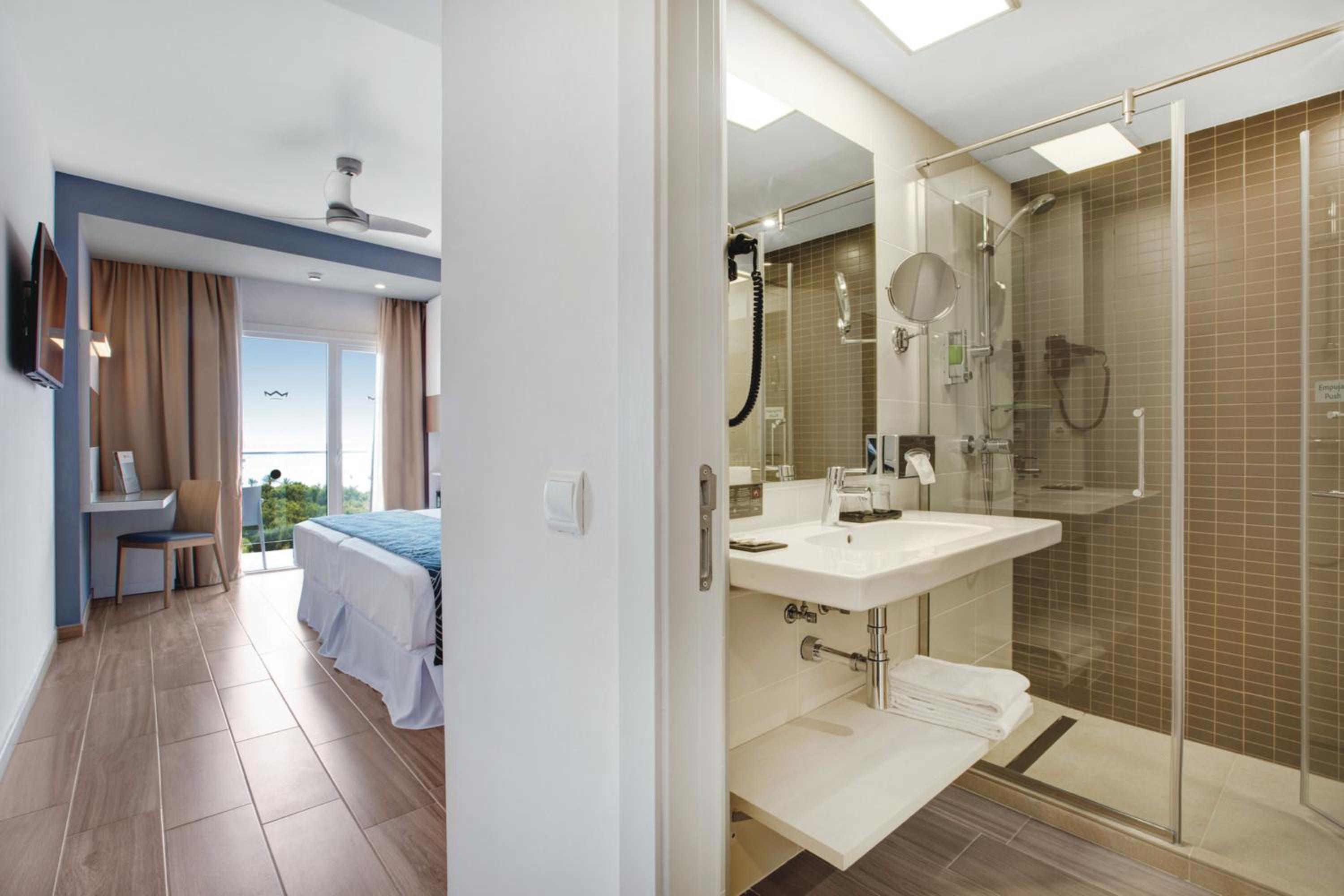 Playa de Palma Vacations - Hotel Riu Festival - Property Image 3