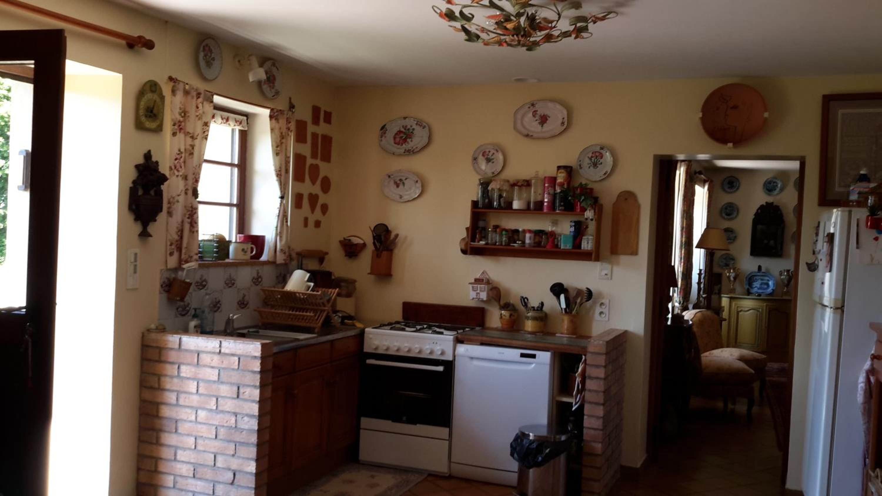 Photo 8