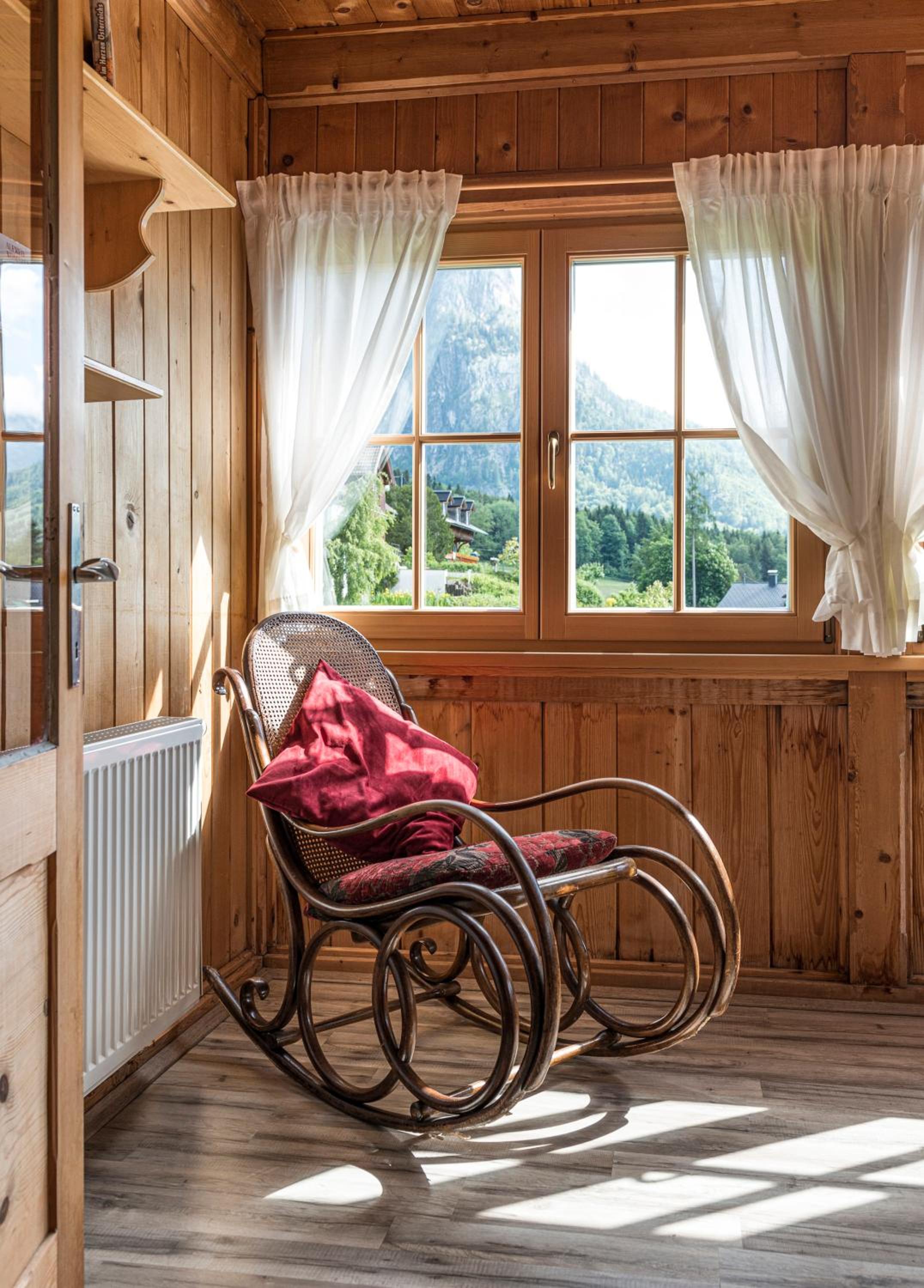 Das Haus am Grundlsee - Your Austrian Home