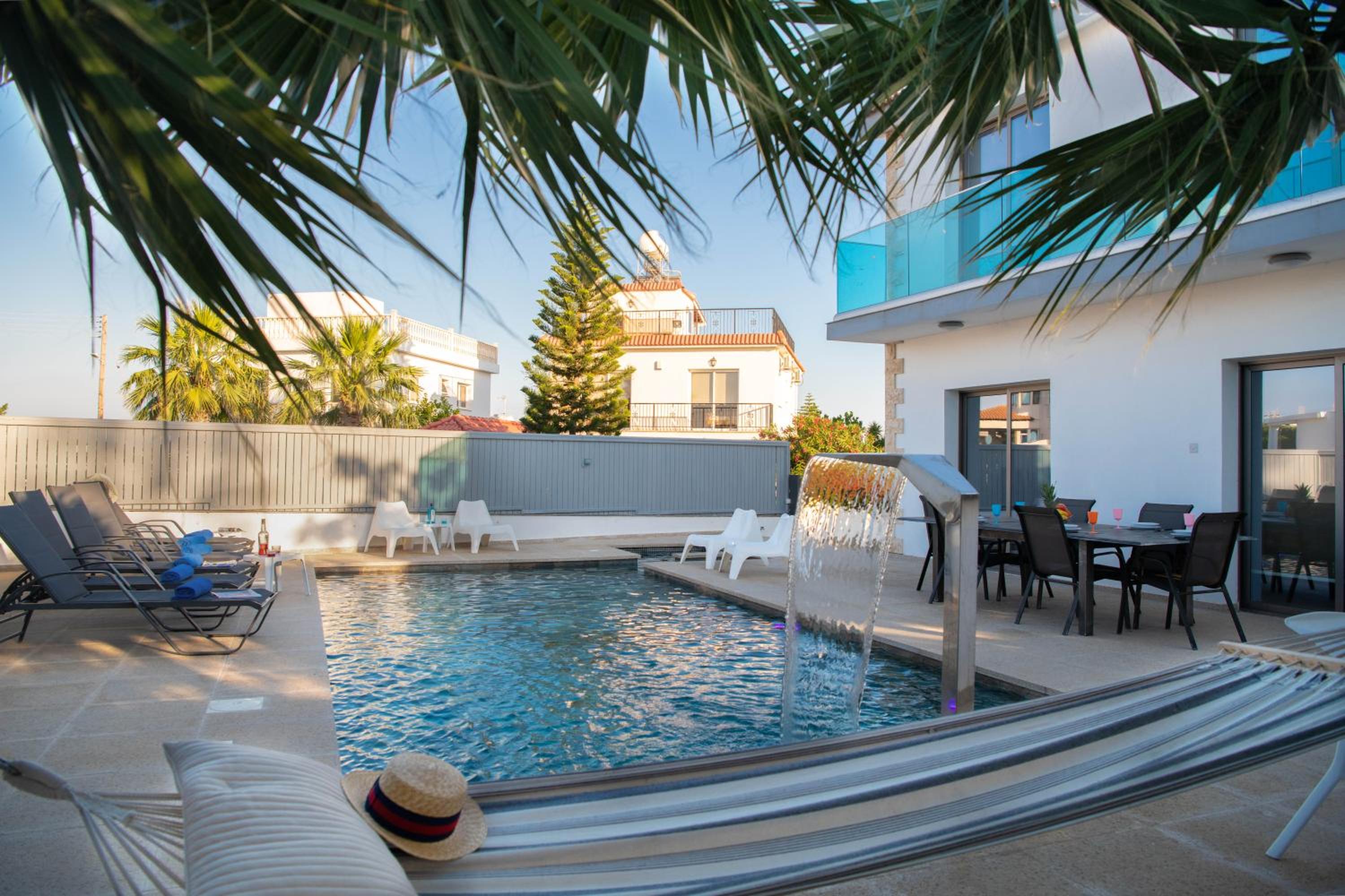 Hotel Villa Ruby Yiasemina - Image 1