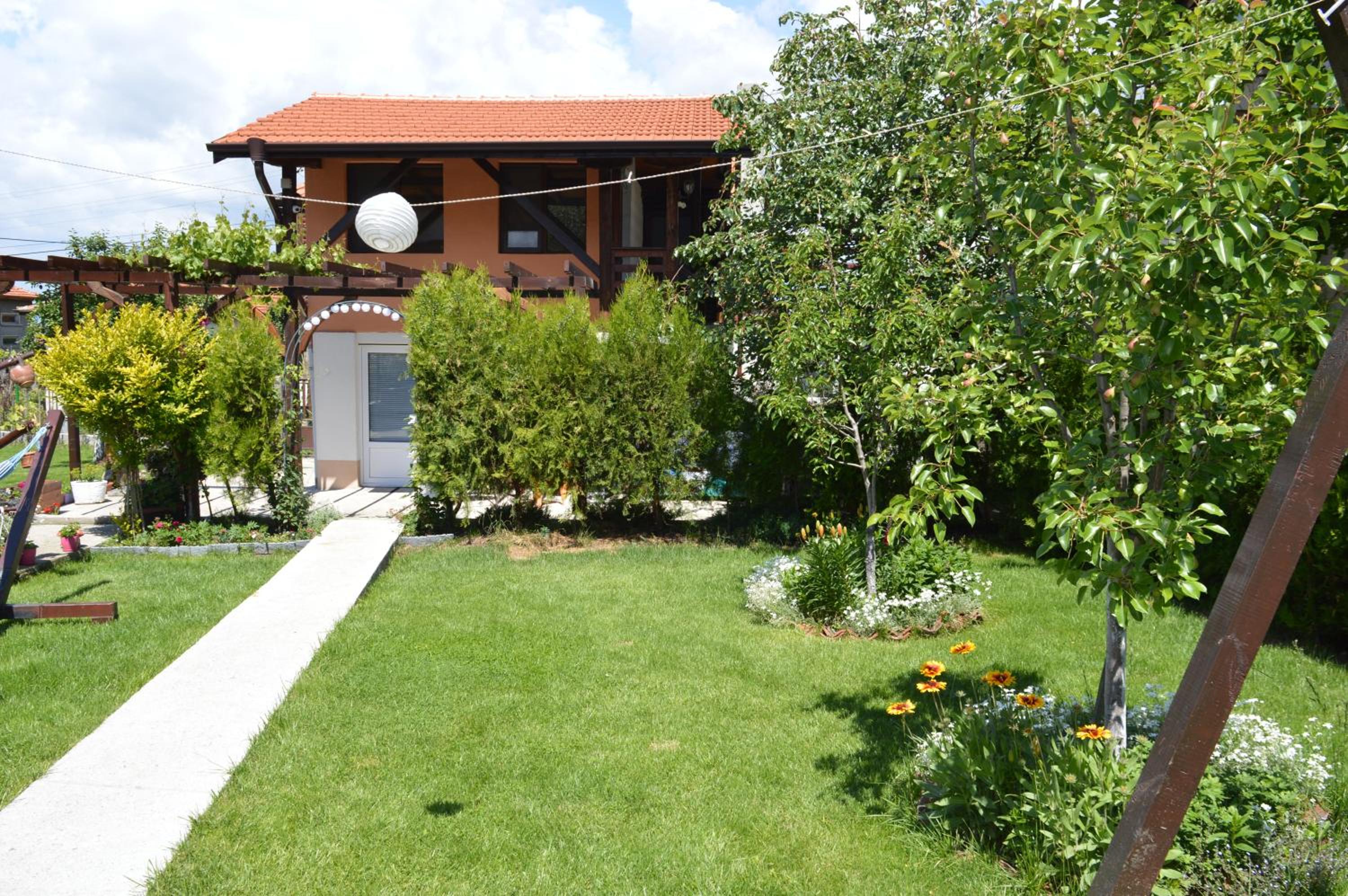 Guest House Vasilena Самостоятелно наемане FREE PARKING