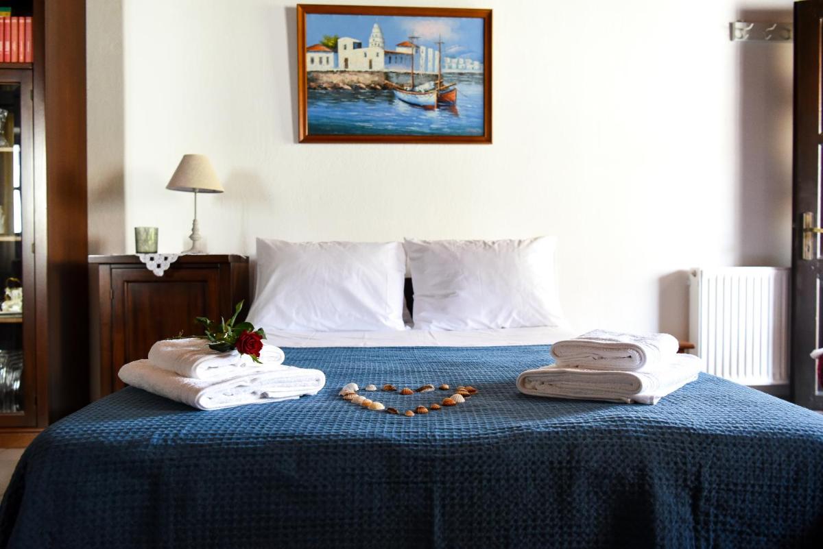 Hotel Blue Nest - Image 1