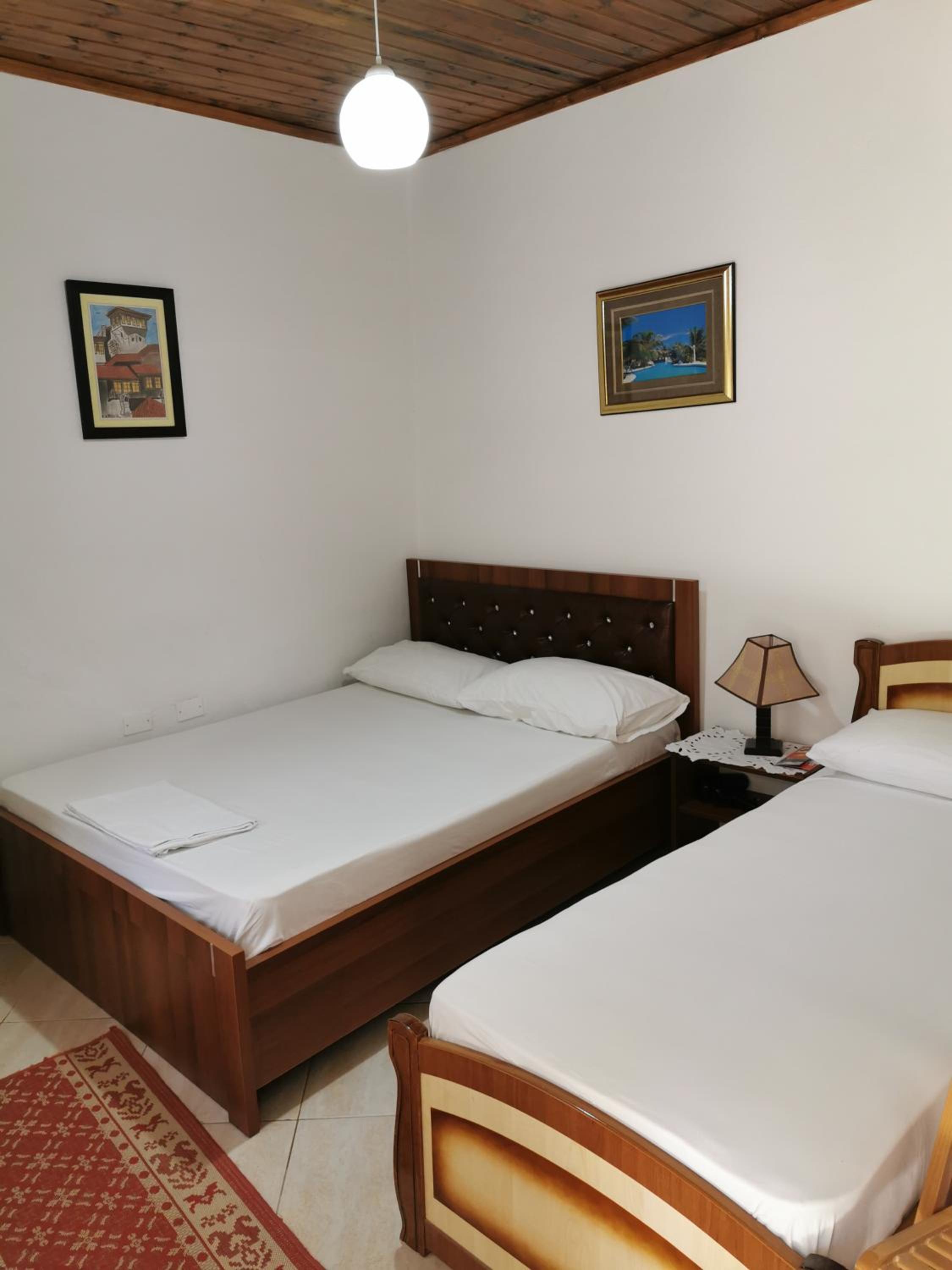 Tomor Shehu Guest House