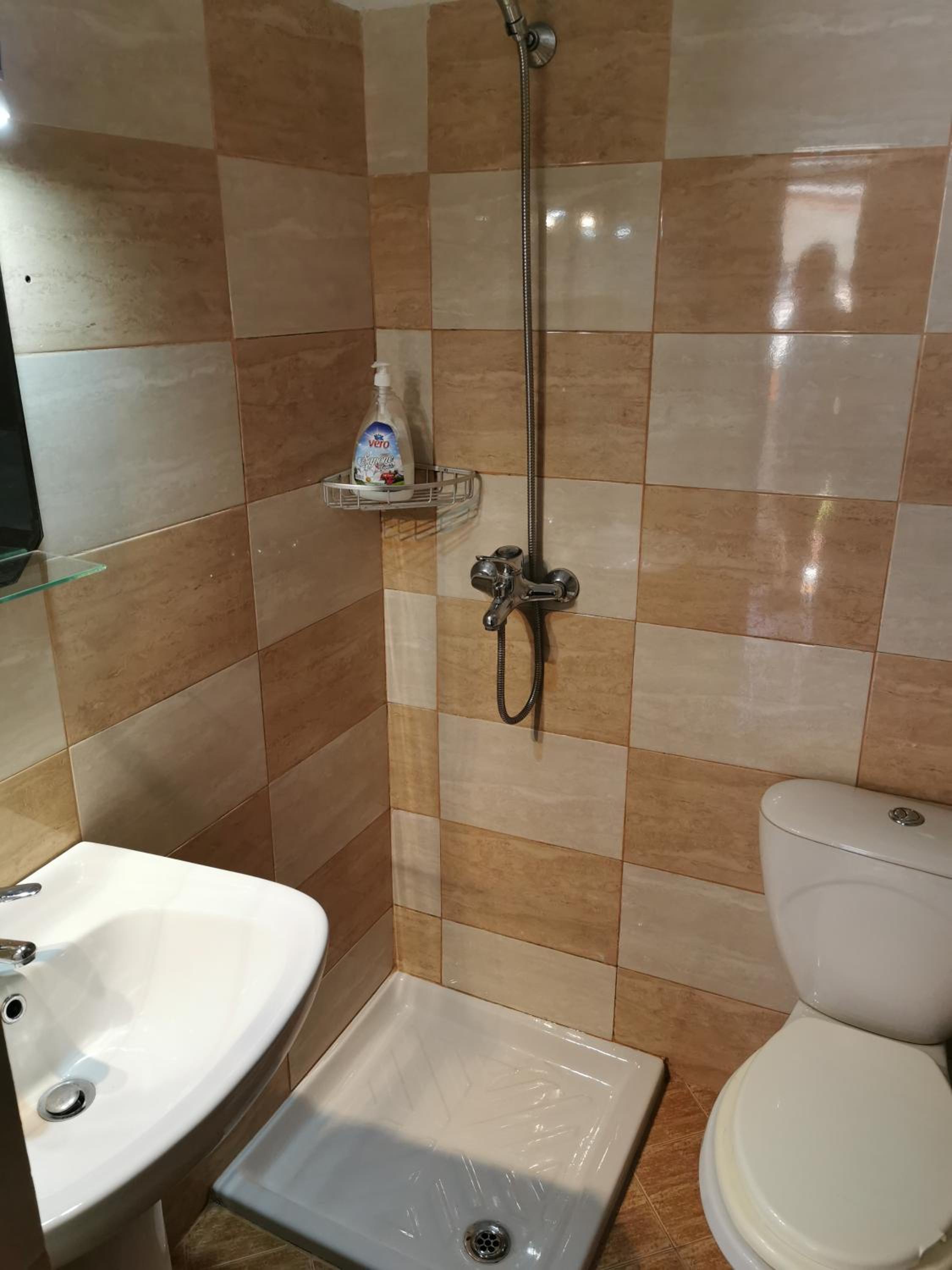 Tomor Shehu Guest House