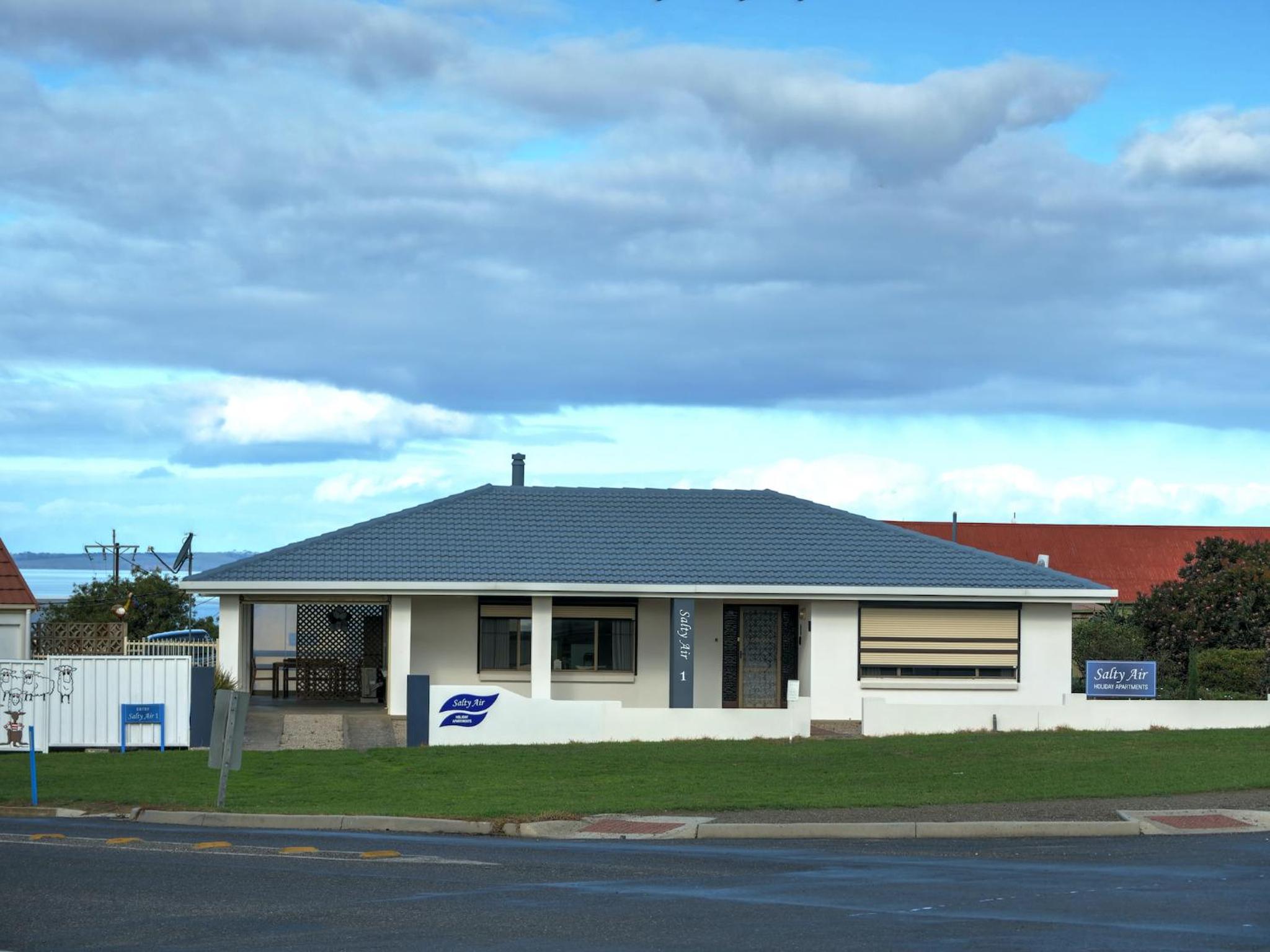 Salty Air Apartments Kingscote Kangaroo Island