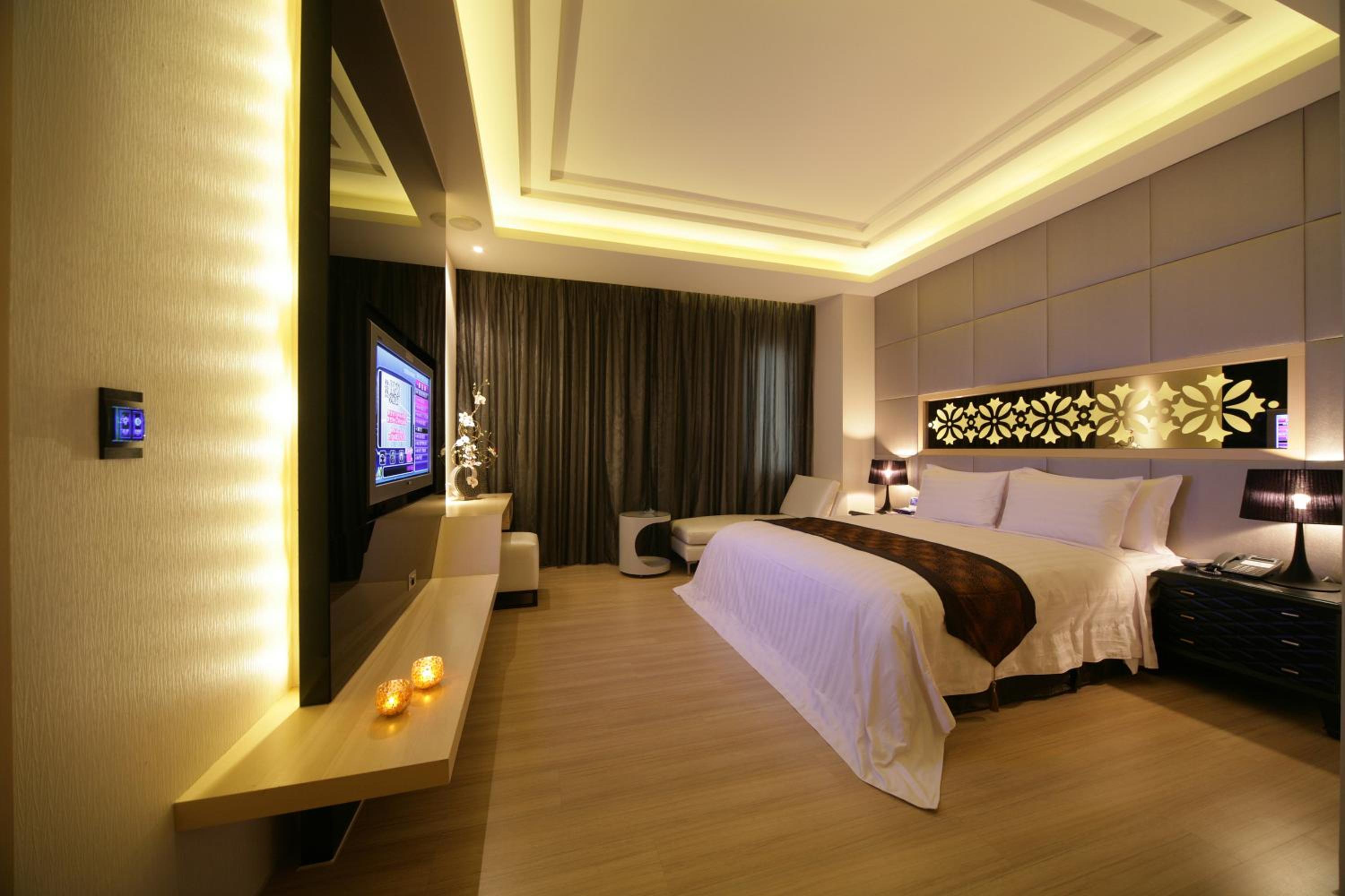 Dubai Villa Motel