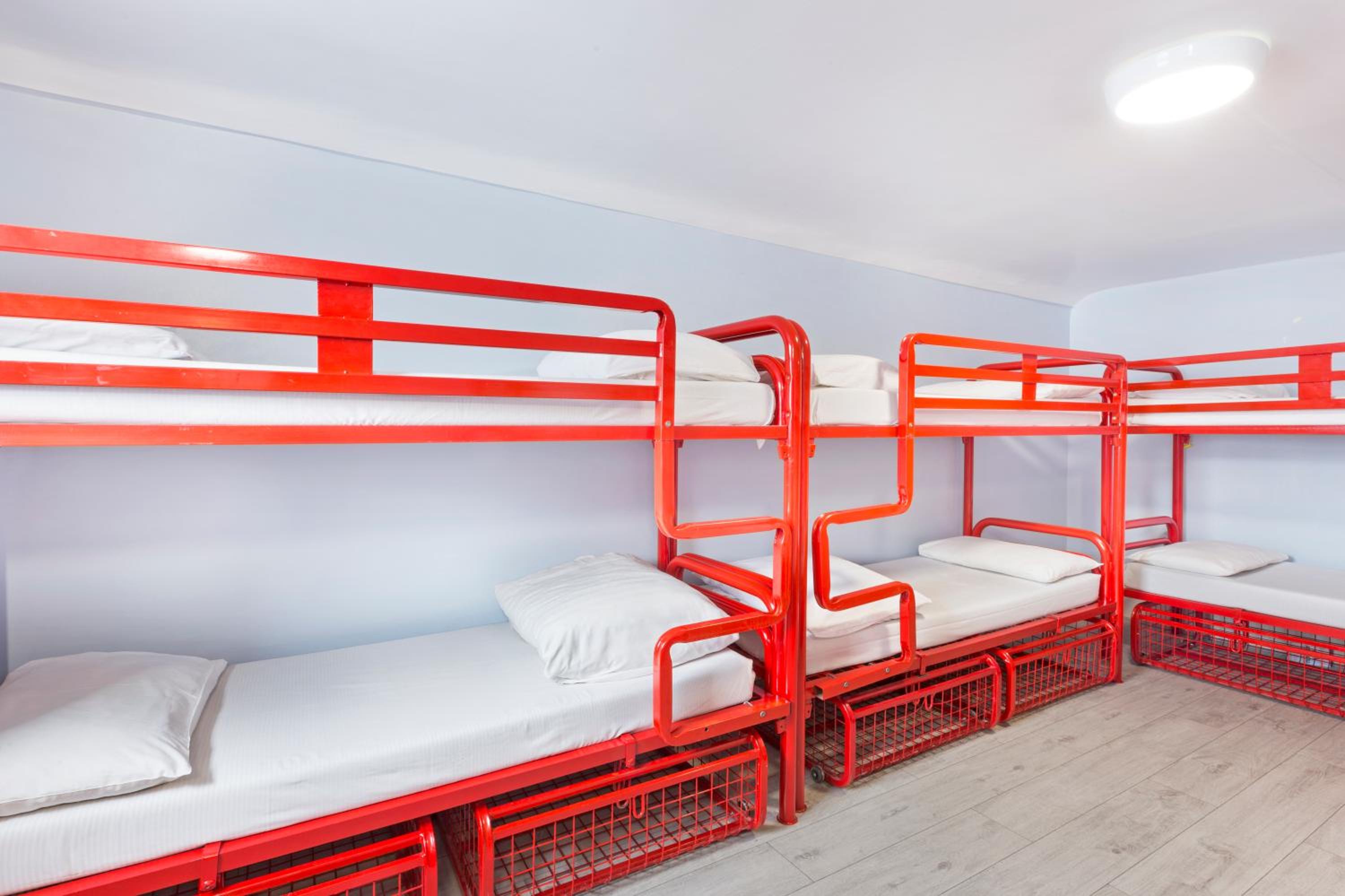 Astor Victoria Hostel