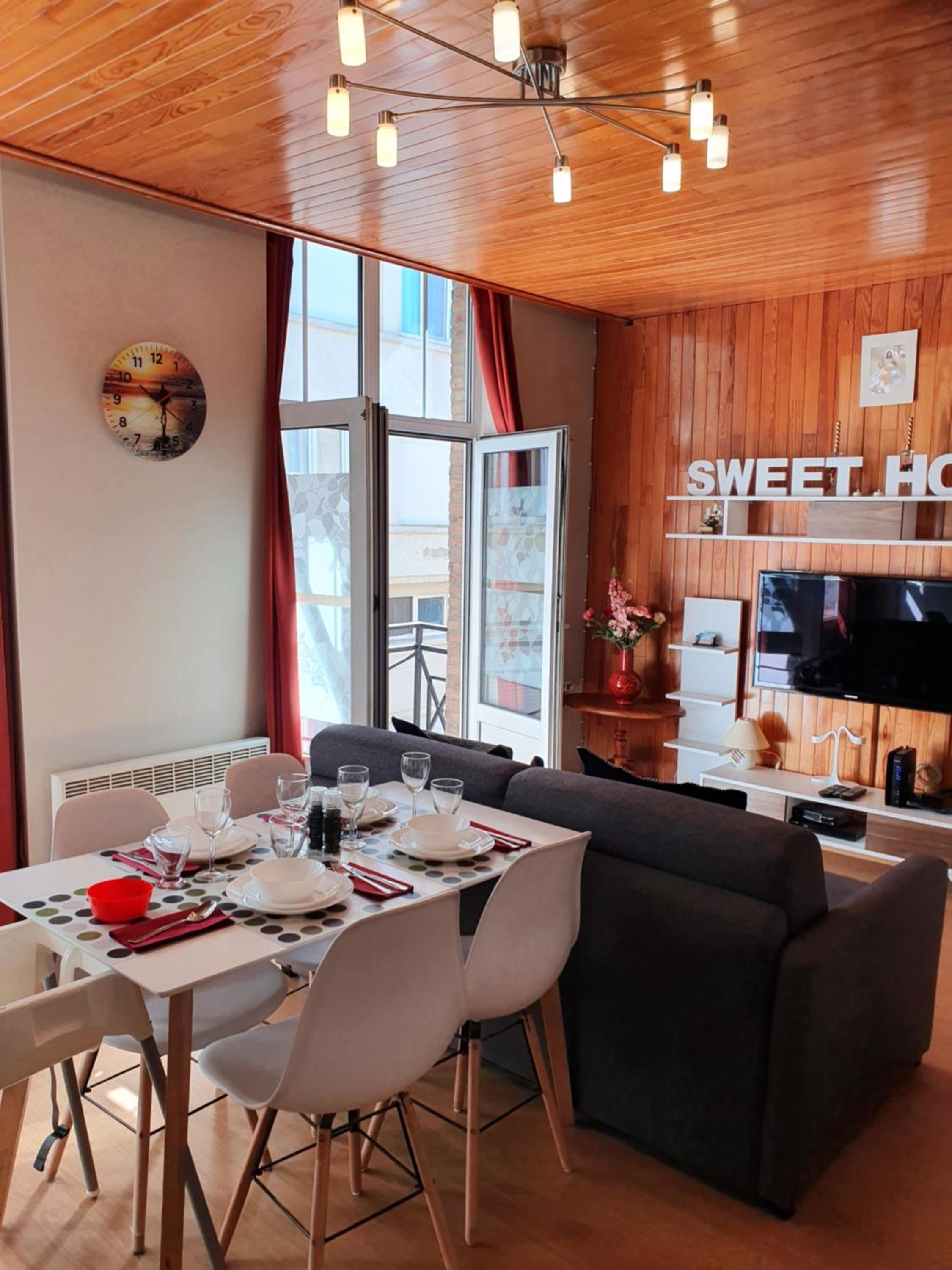 SWEET HOME