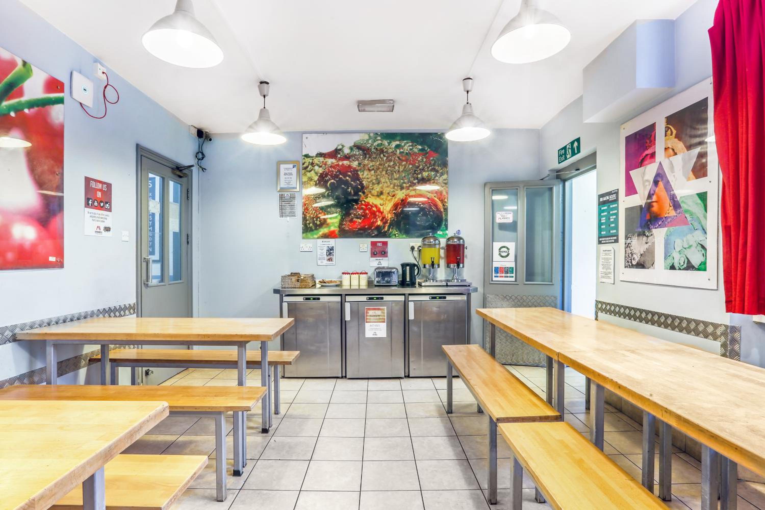 restaurant