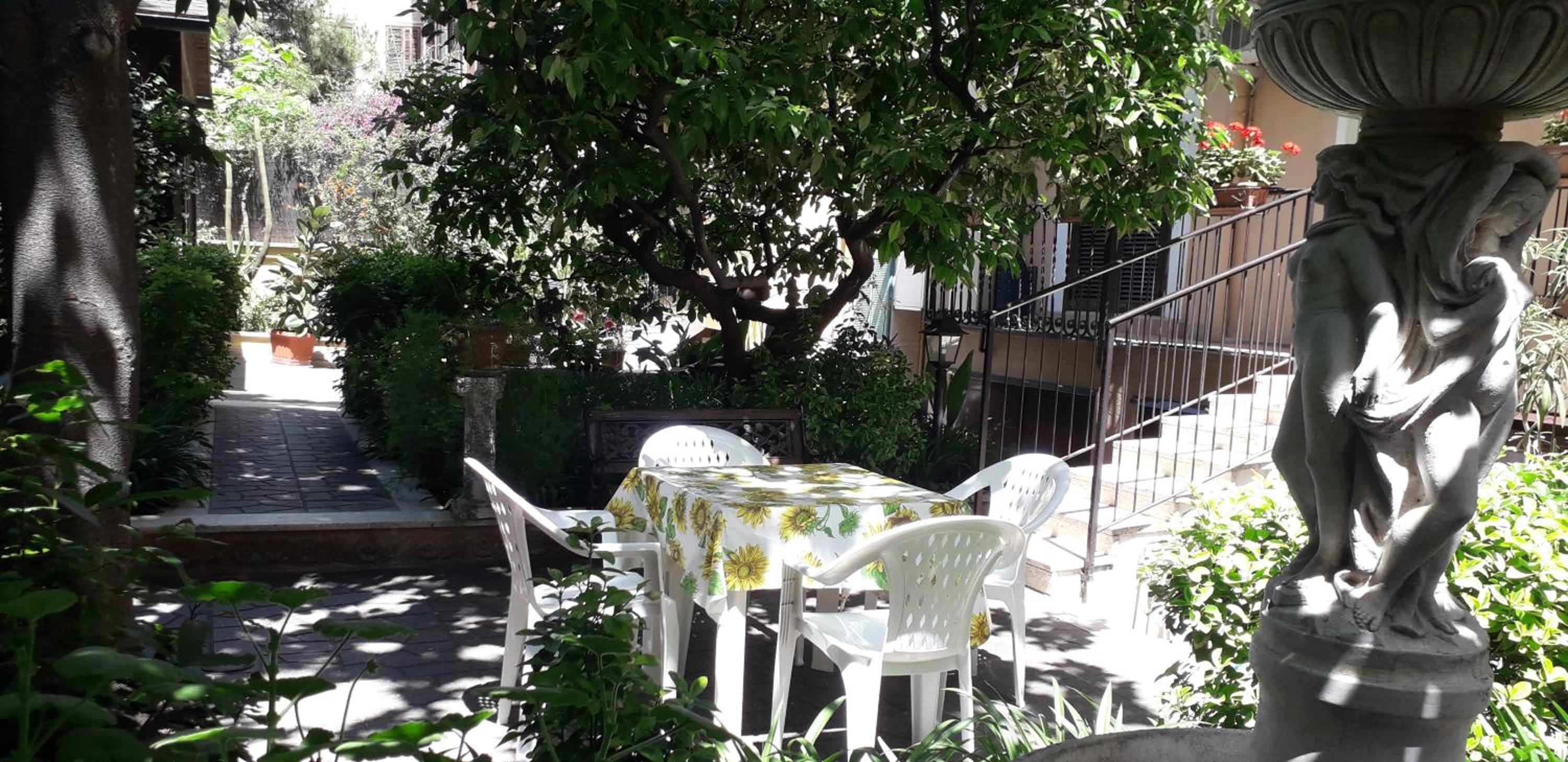 Gioia Guest House