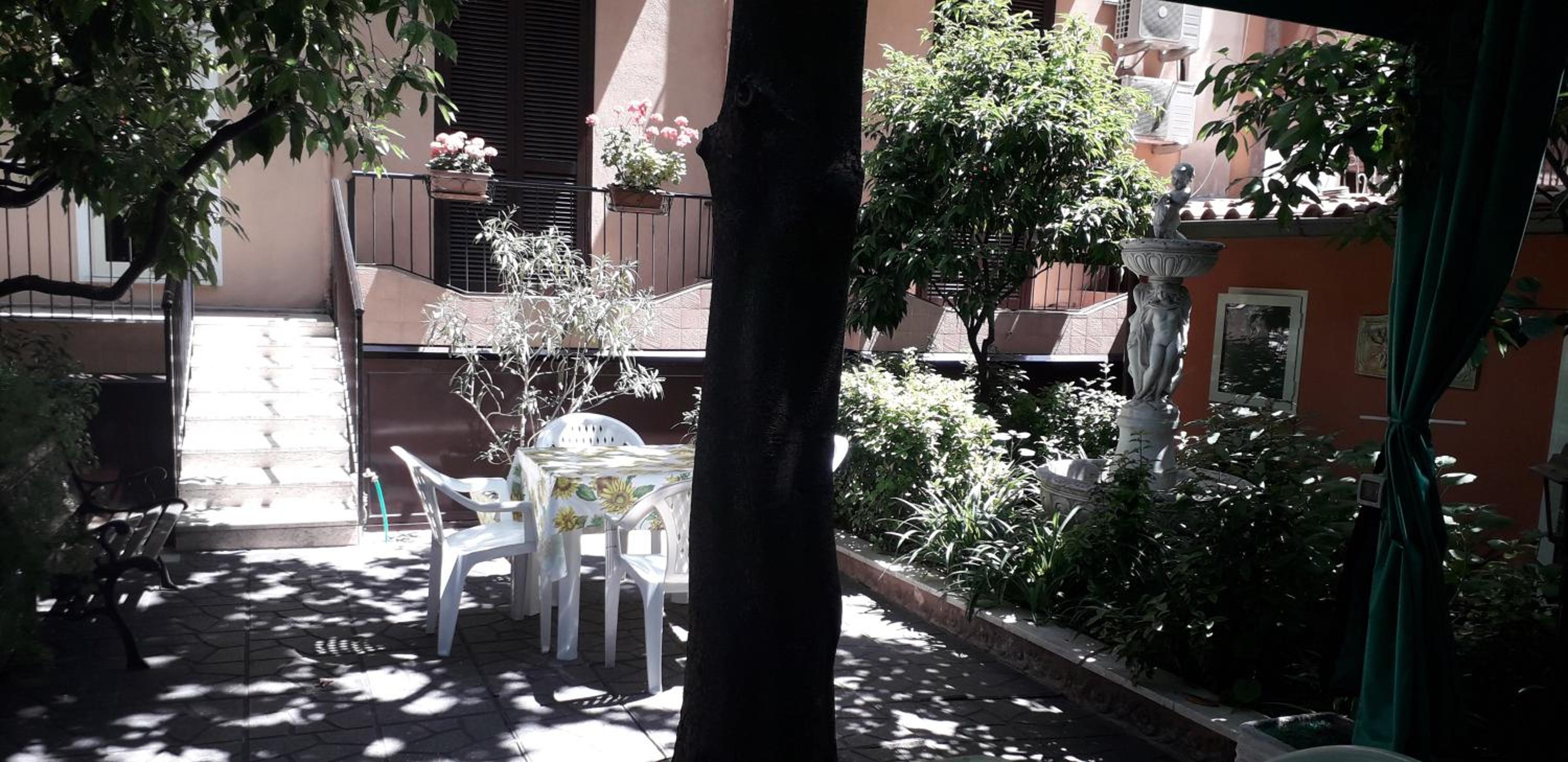 Gioia Guest House