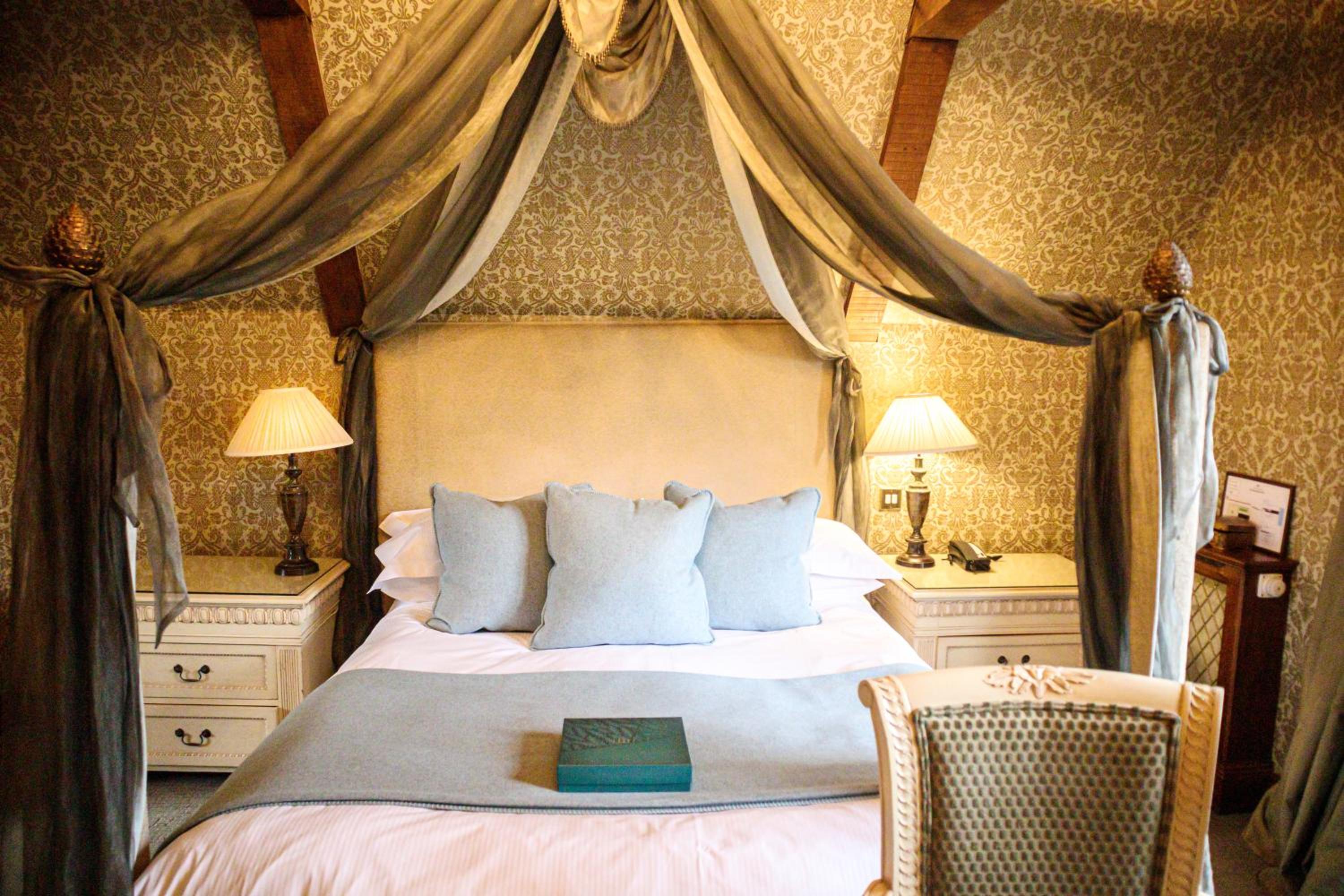 Horley Vacations - Langshott Manor - Luxury Hotel Gatwick - Property Image 19