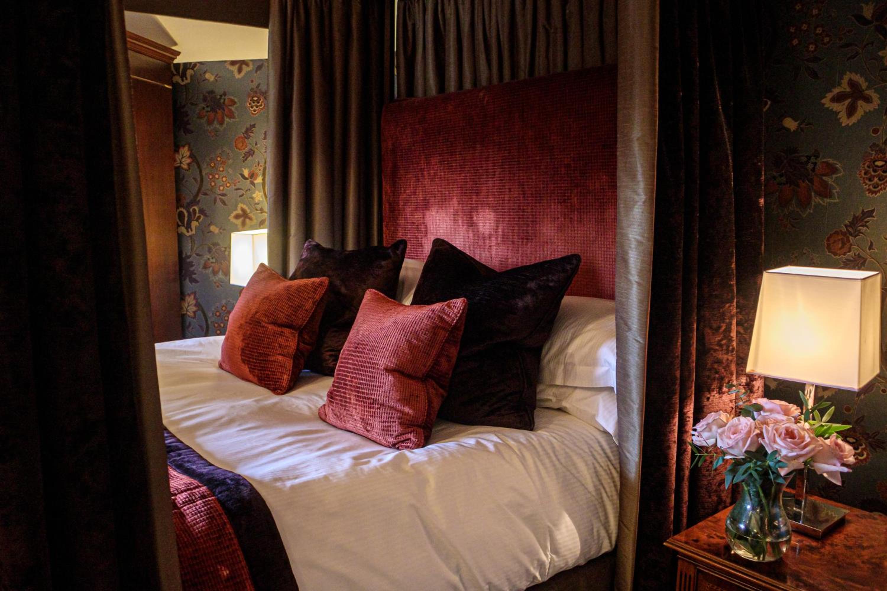 Horley Vacations - Langshott Manor - Luxury Hotel Gatwick - Property Image 70