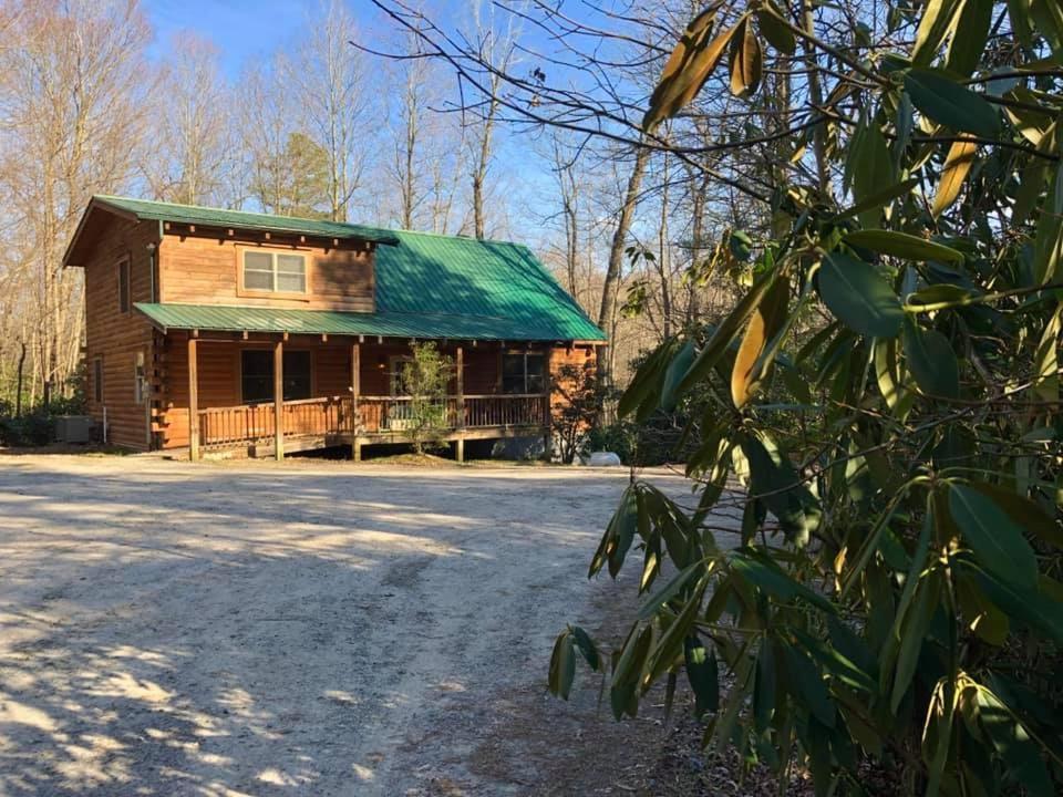 Country Road Cabins