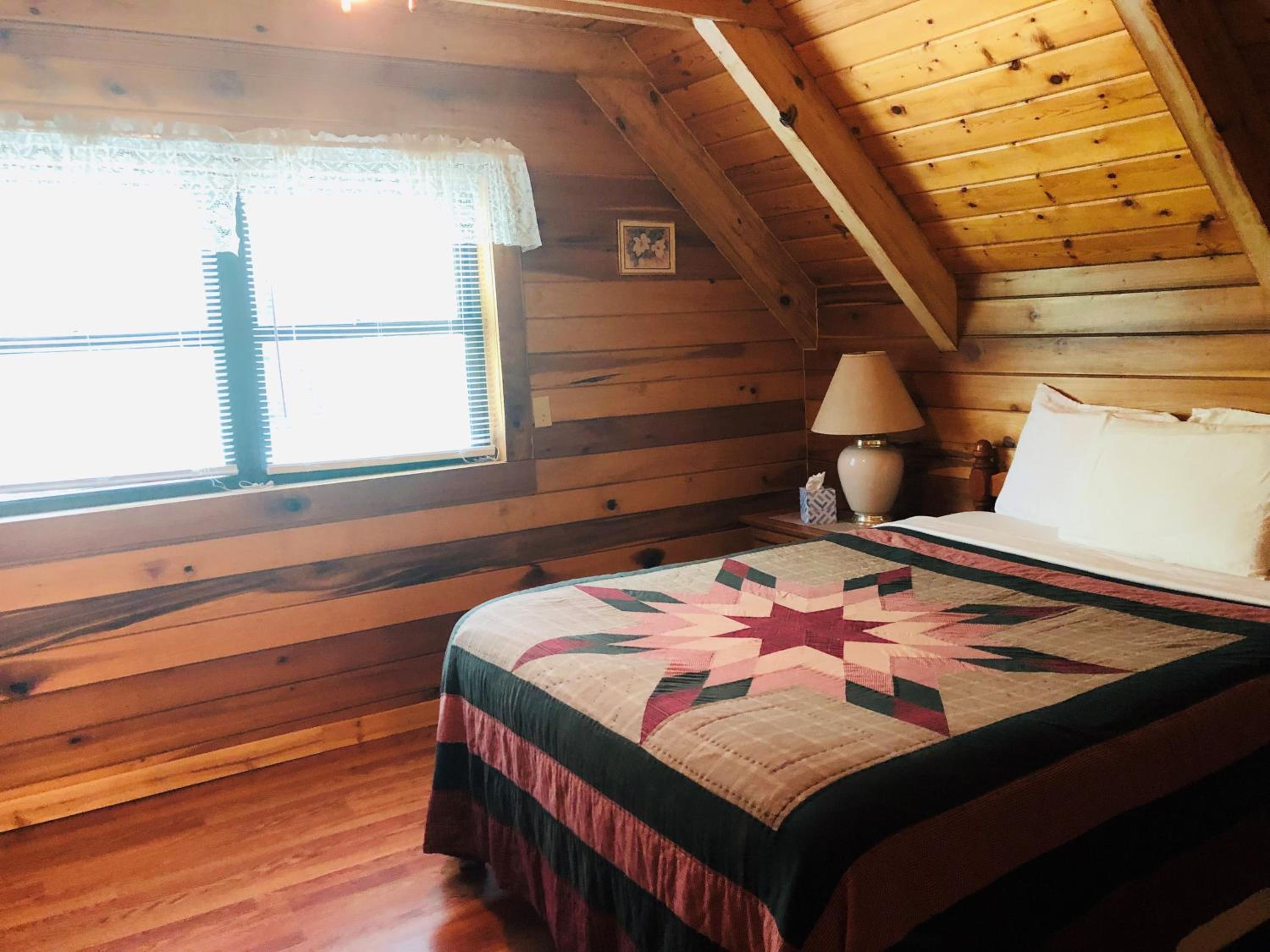 Country Road Cabins