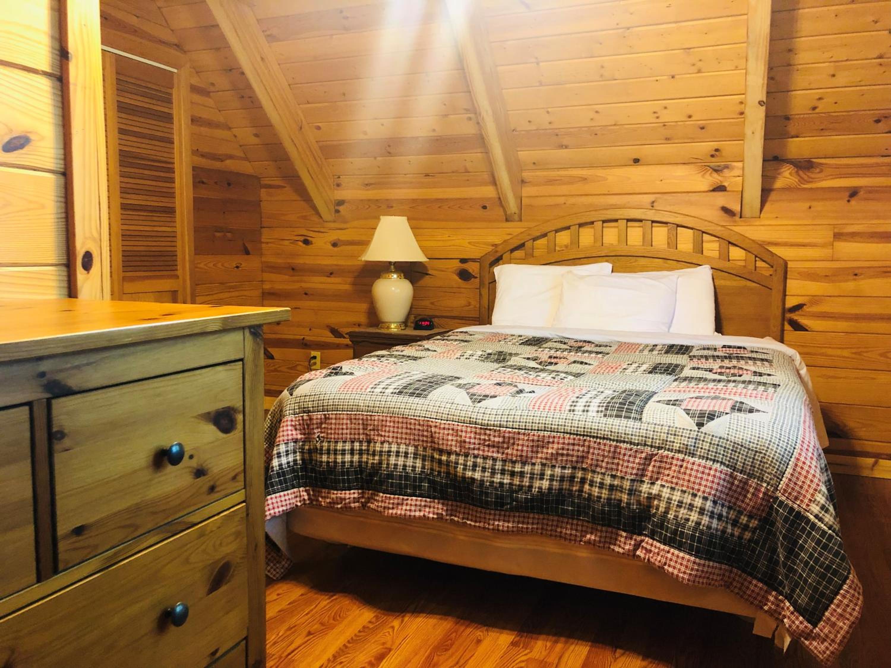 Country Road Cabins