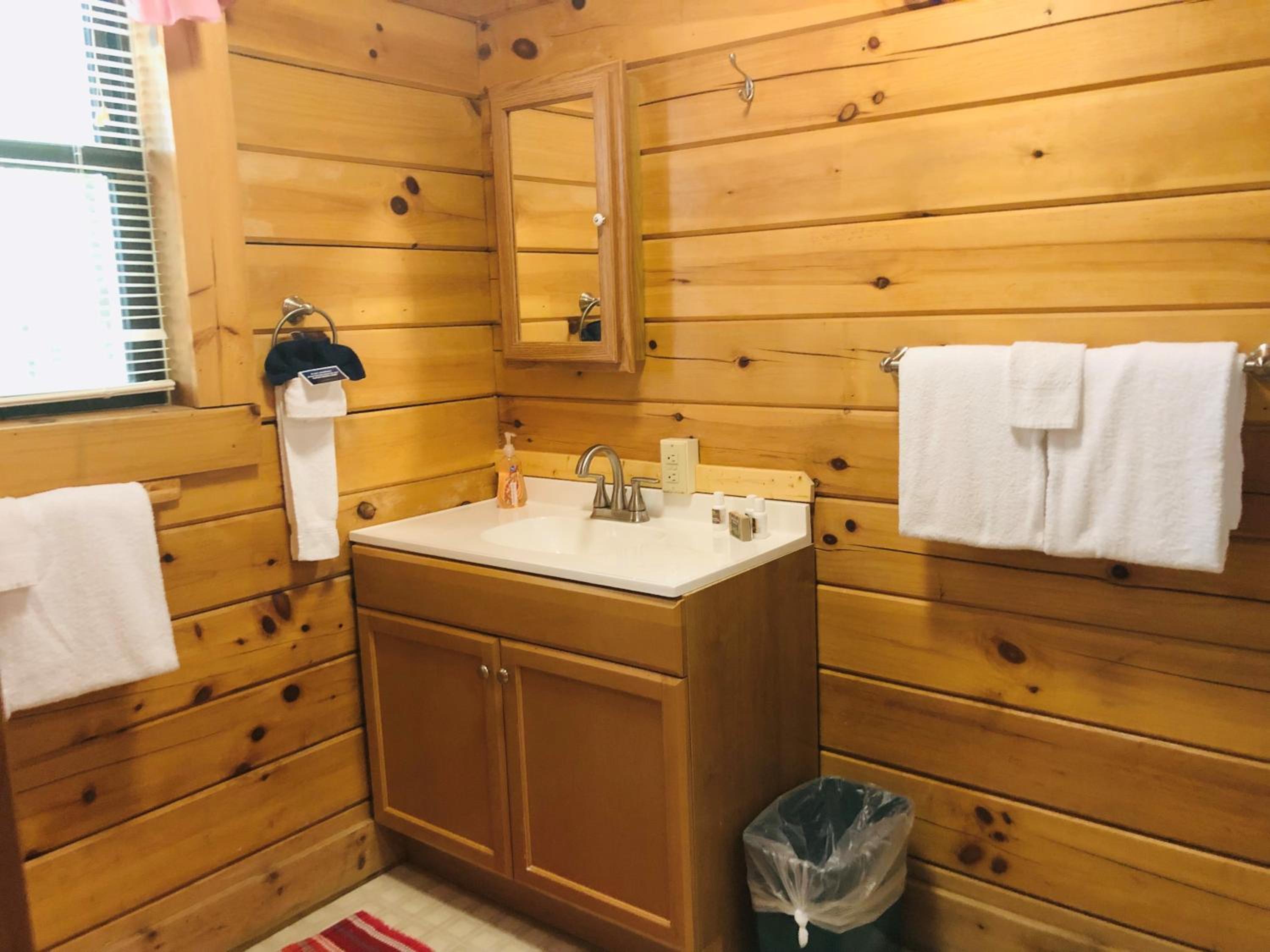 Country Road Cabins