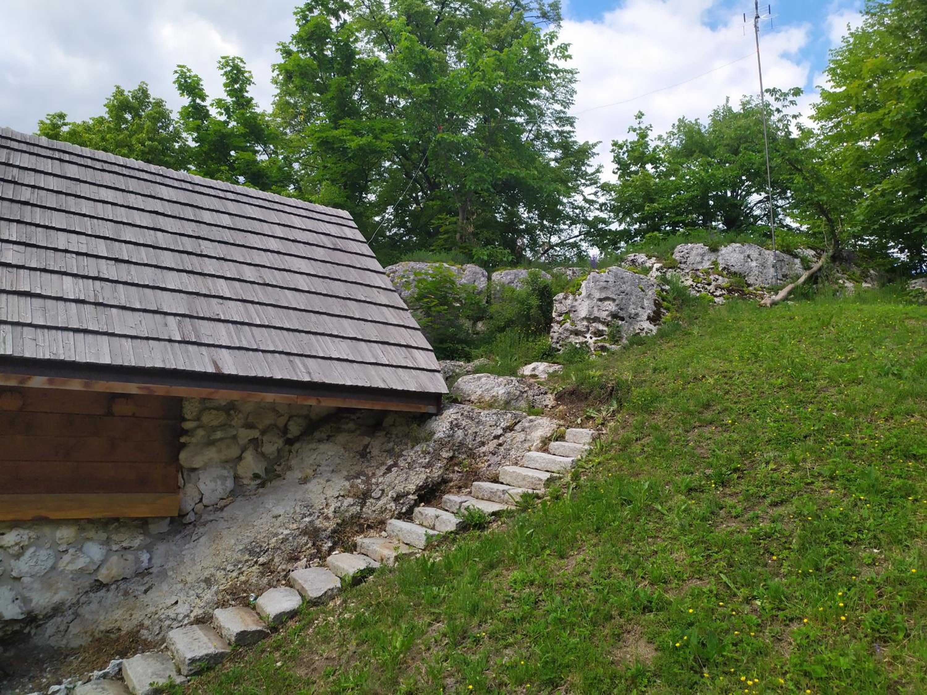 Photo 18