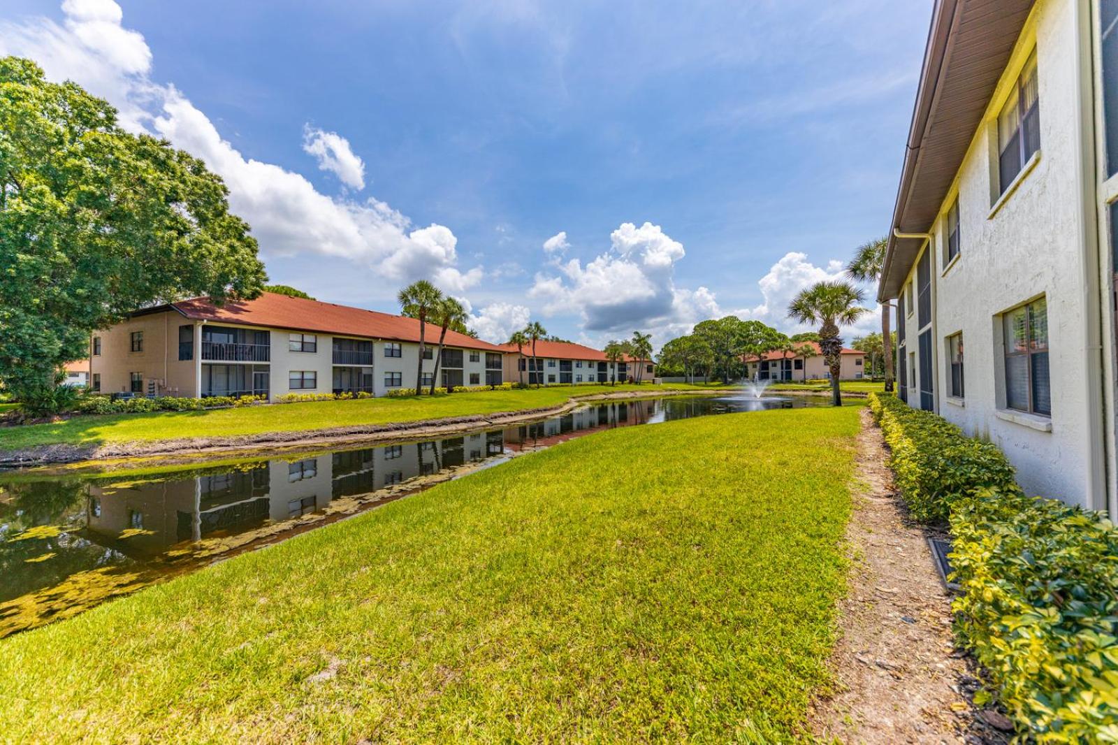 Shorewalk Full Condo Near to IMG-Beaches-Anna Maria view 3