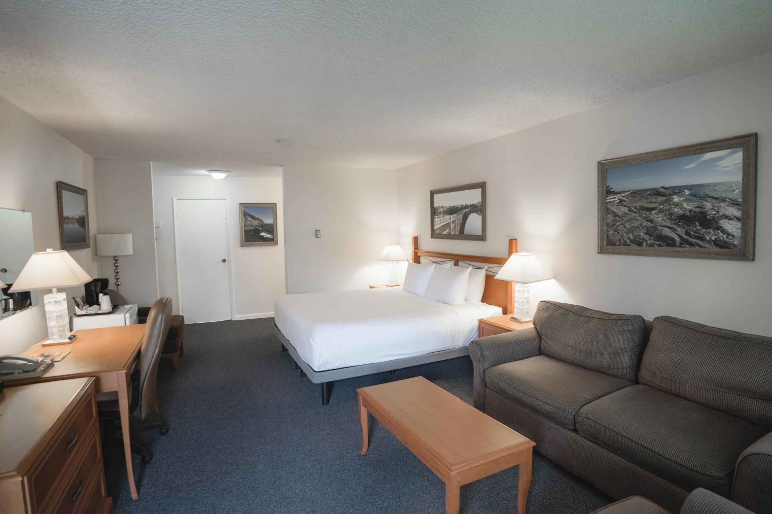Robin Hood Inn and Suites