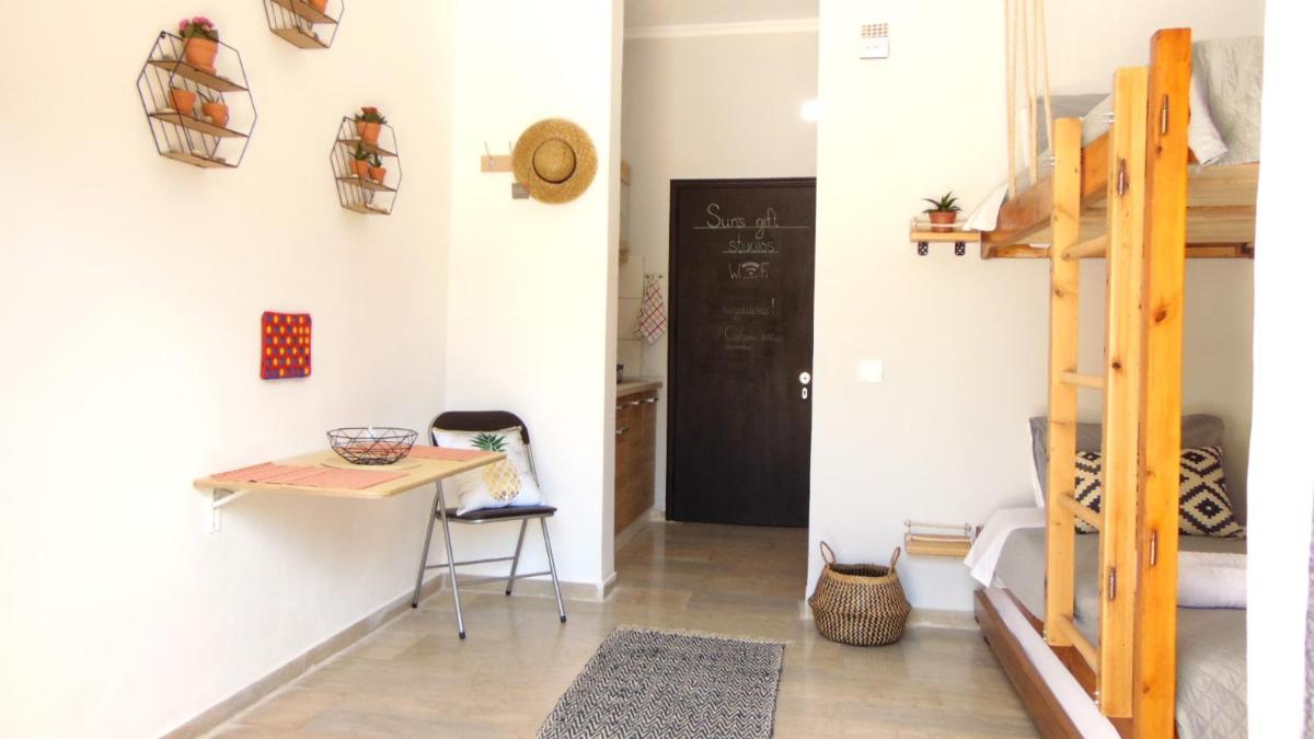 Sun's Gift Mini Studio photo 4