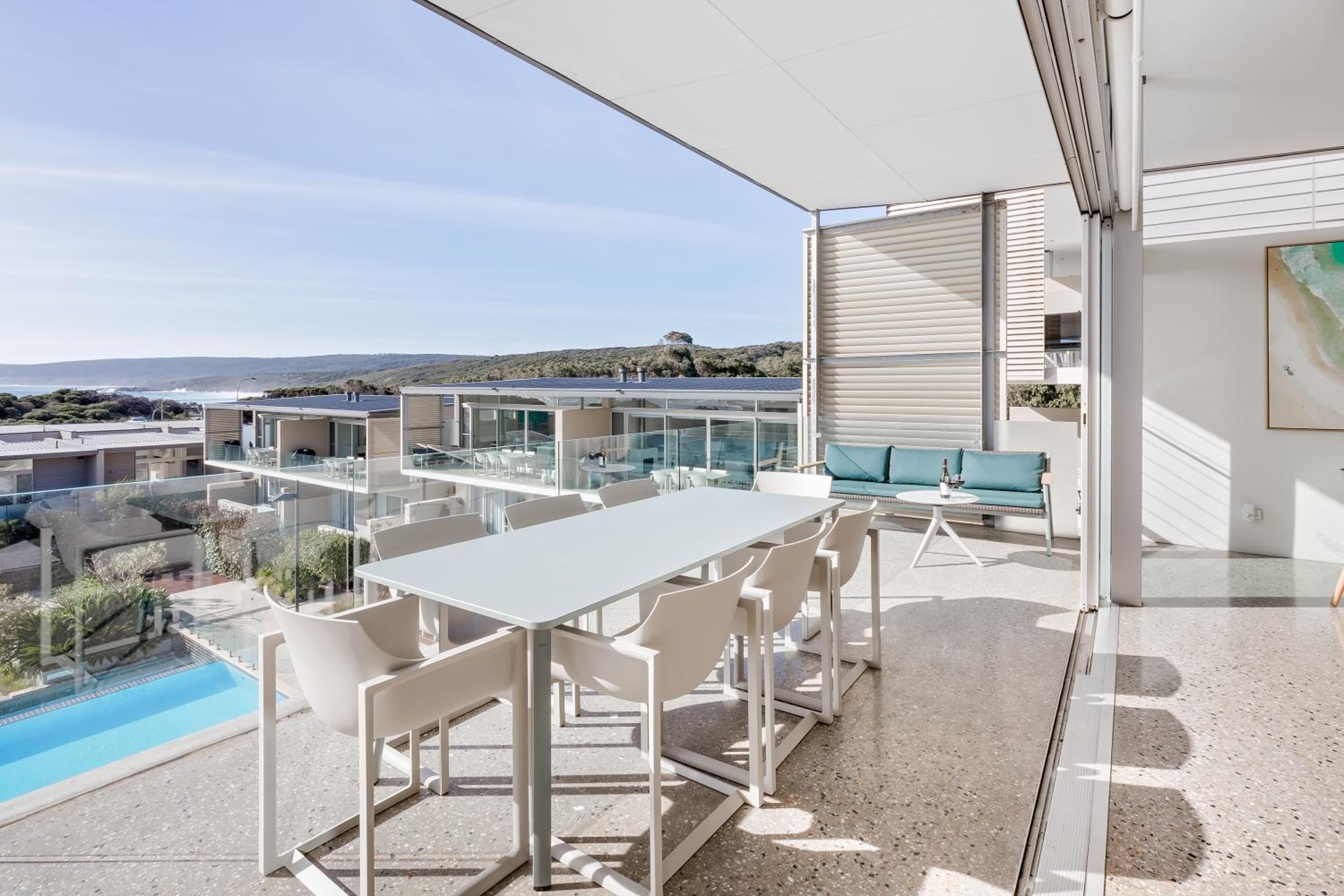 Smiths Beach Resort