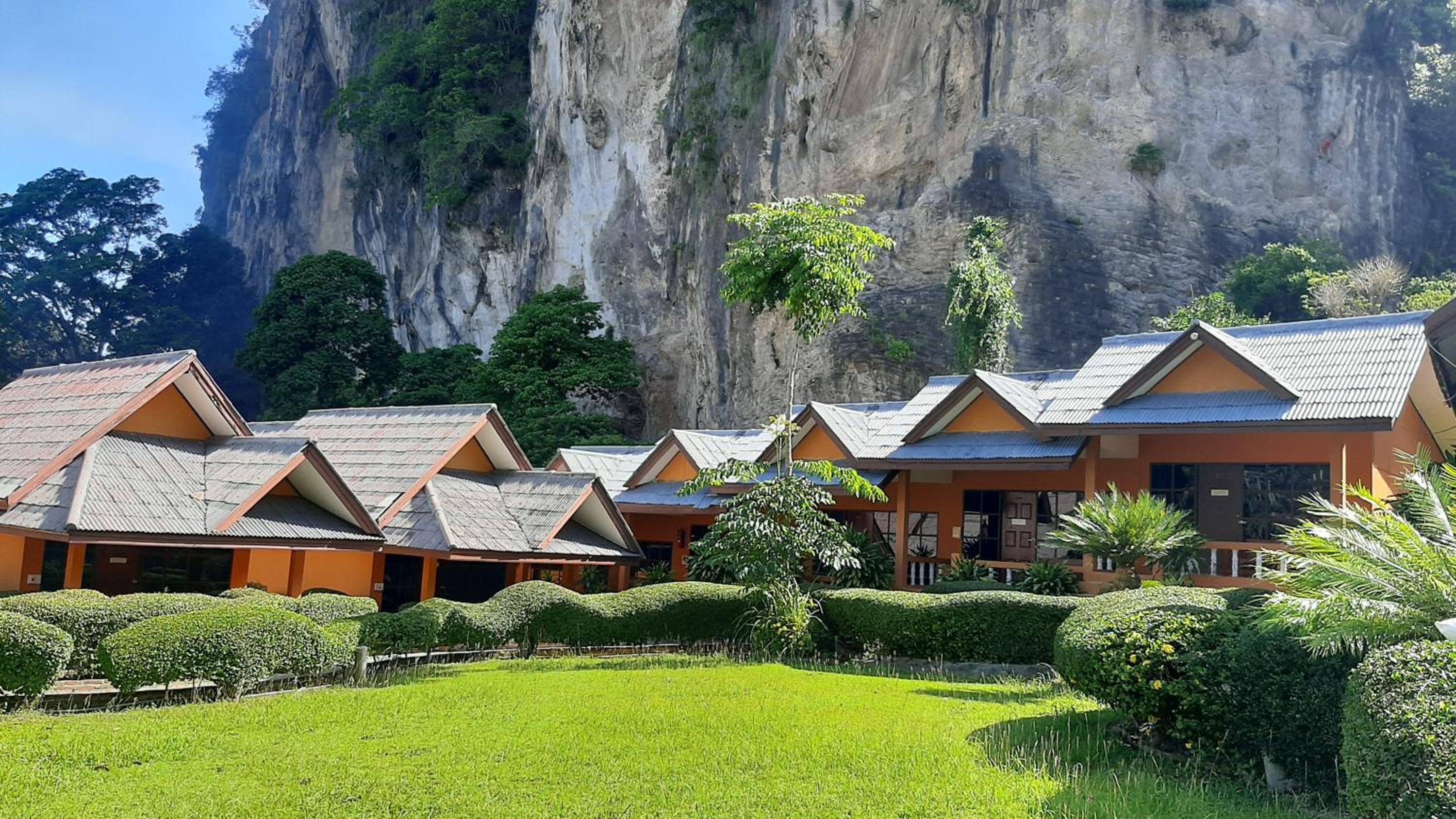 Diamond Cave Resort