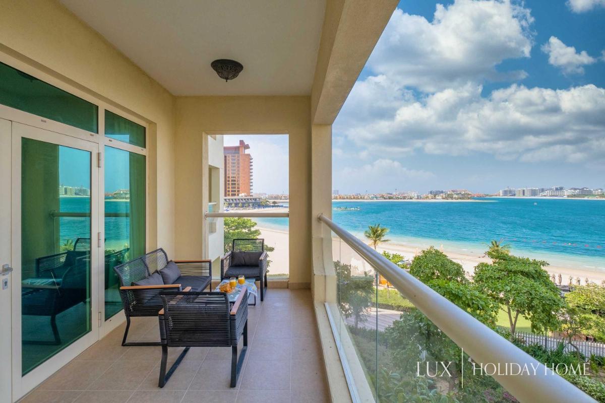 LUX - The Shoreline Beach House