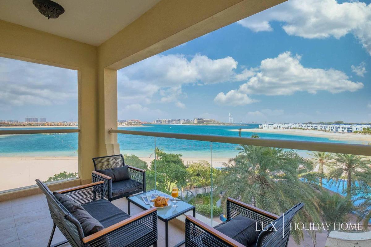 LUX - The Shoreline Beach House