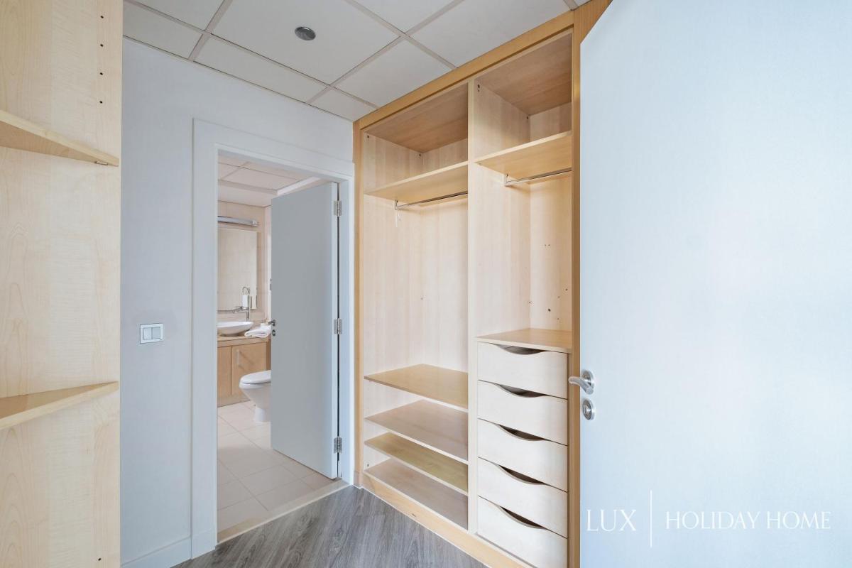 LUX - The Shoreline Beach House