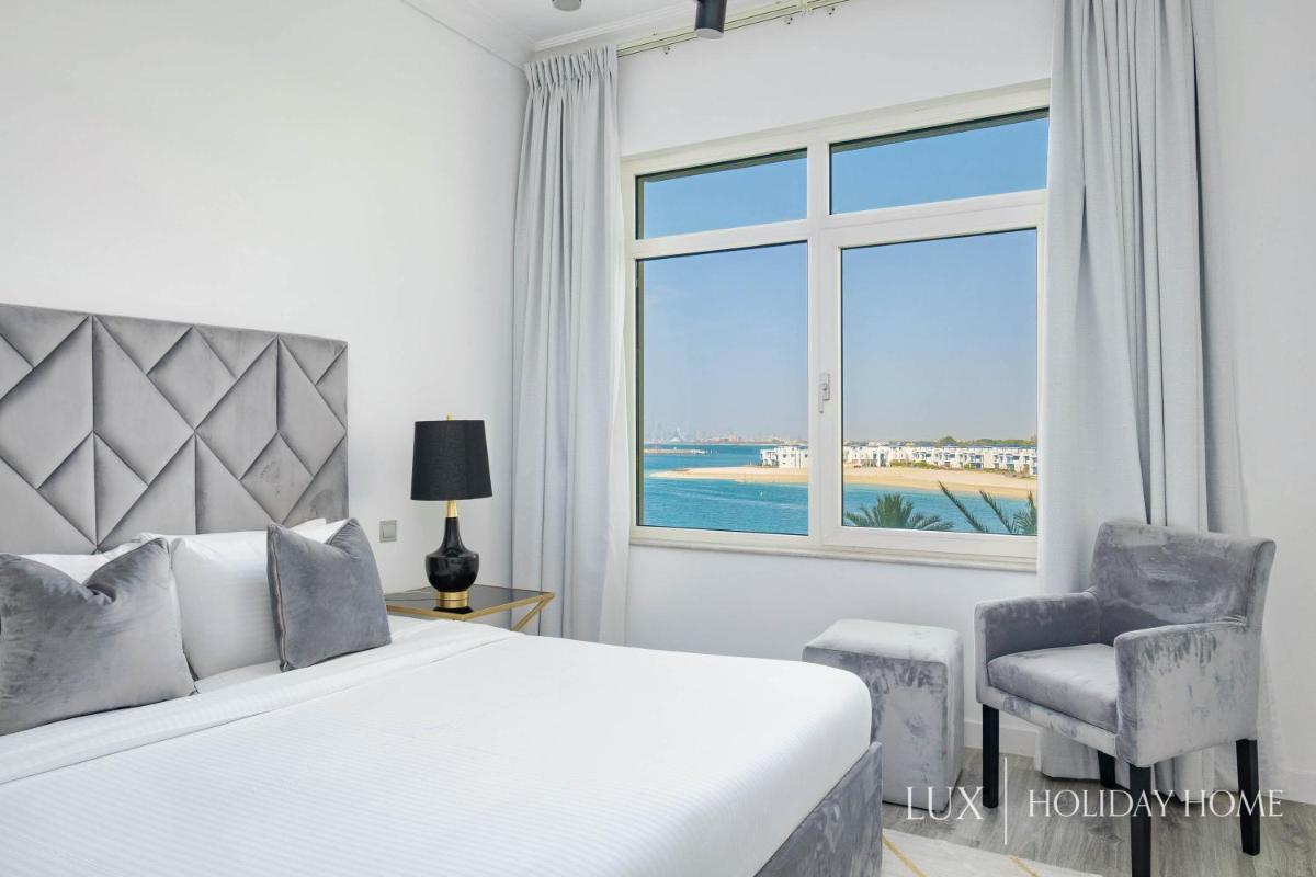 LUX - The Shoreline Beach House