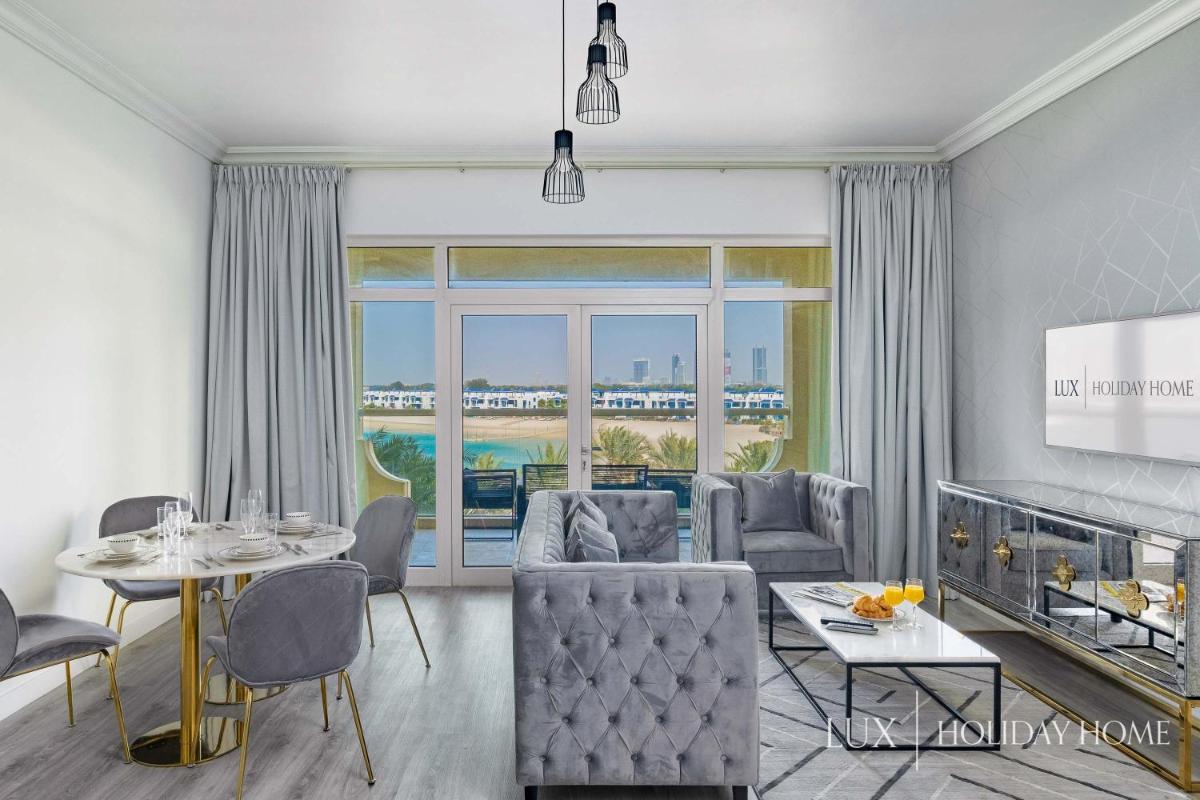 LUX - The Shoreline Beach House