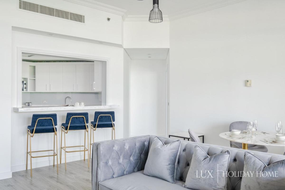 LUX - The Shoreline Beach House