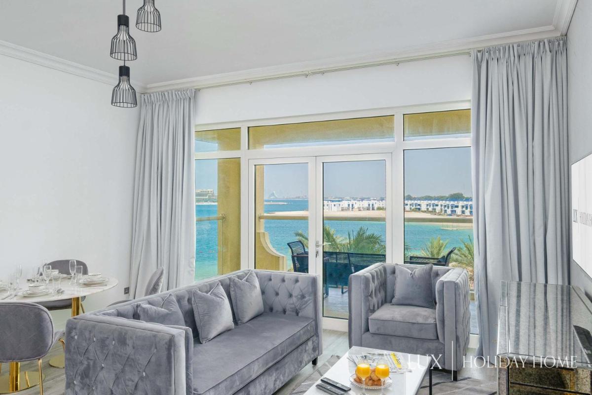 LUX - The Shoreline Beach House