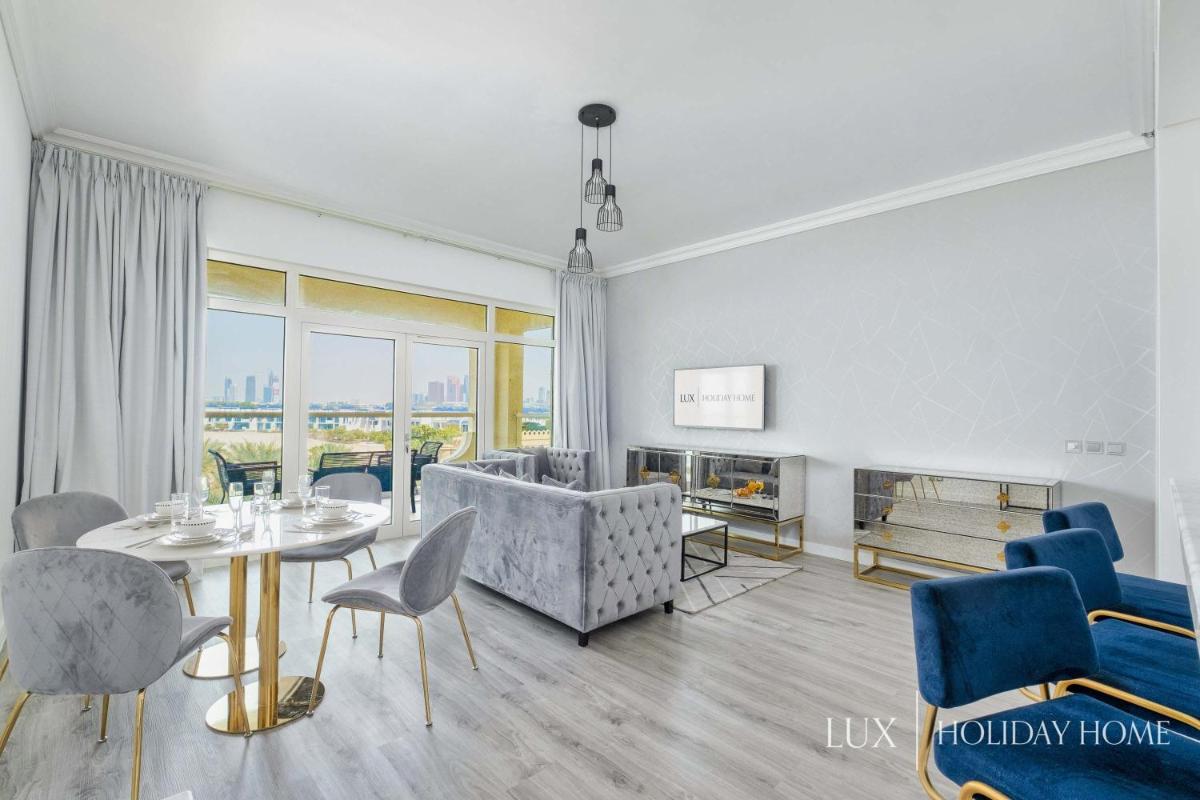 LUX - The Shoreline Beach House