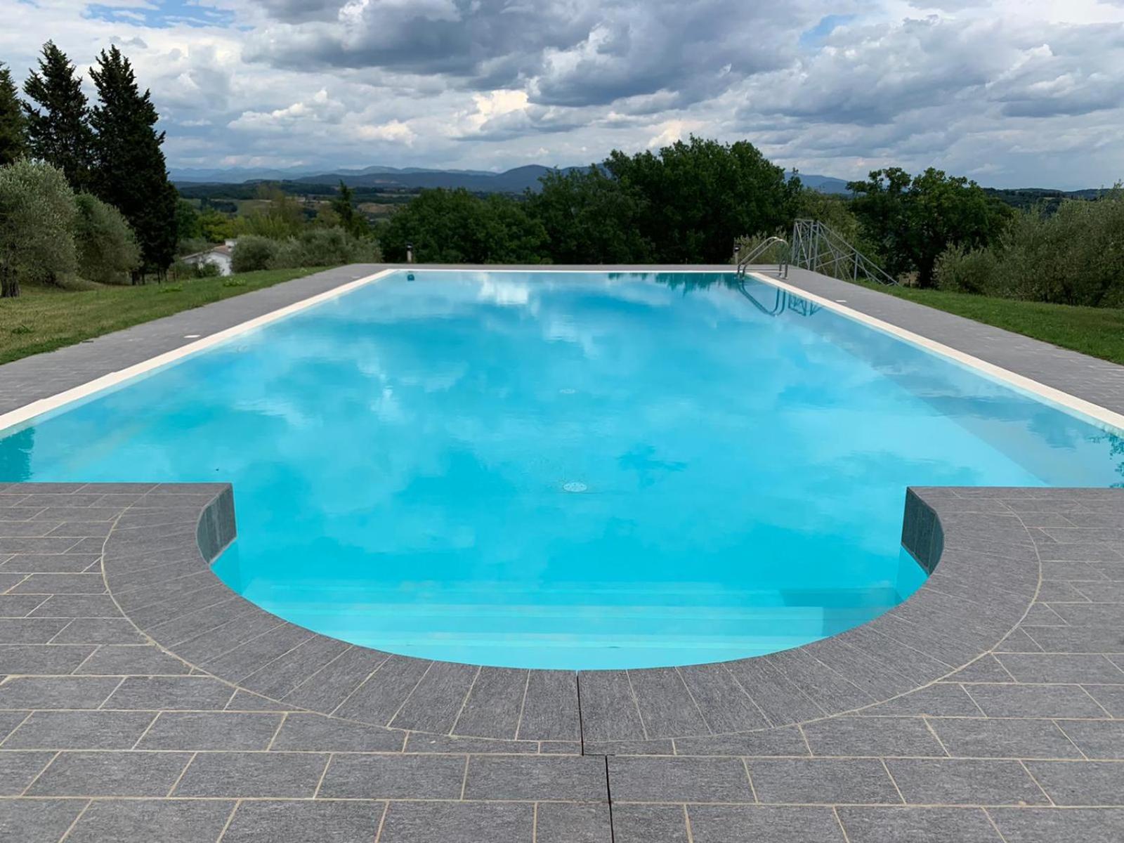 Umbria Luxury Villa Pool&OliveTrees view 4