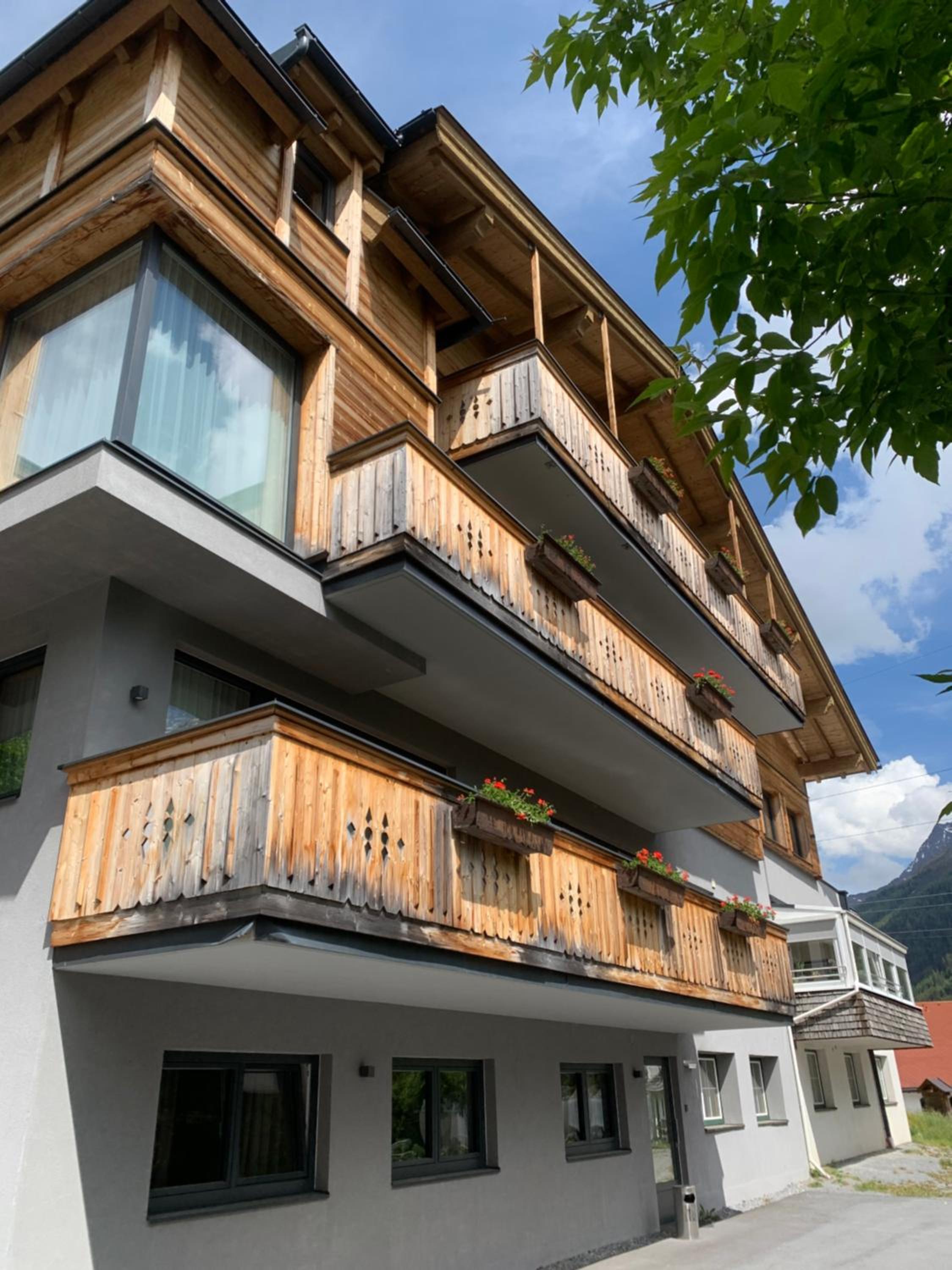 Haus Alt St. Anton view 4