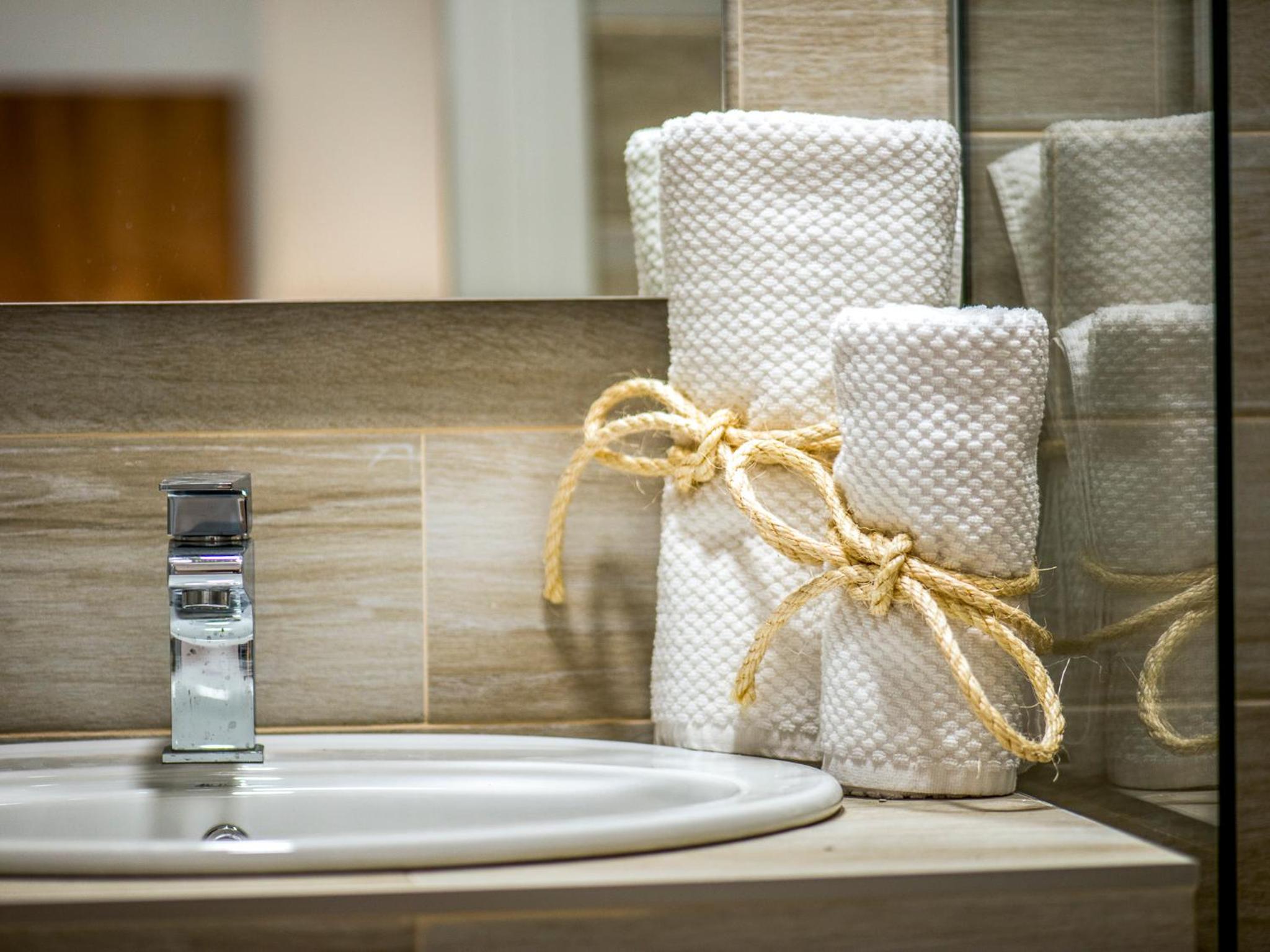 Square Point Apartments