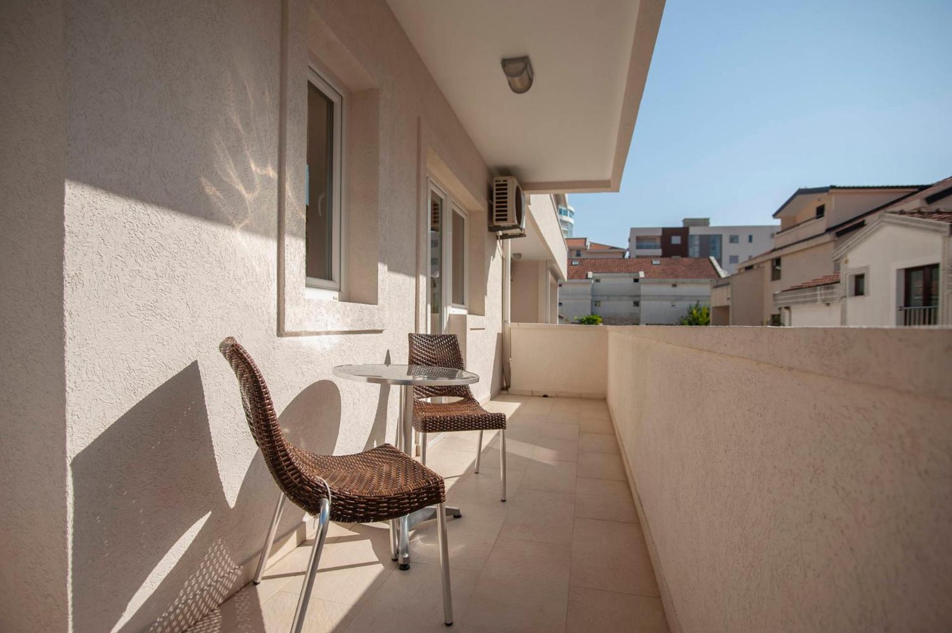 Mandir apartments - Center view 4