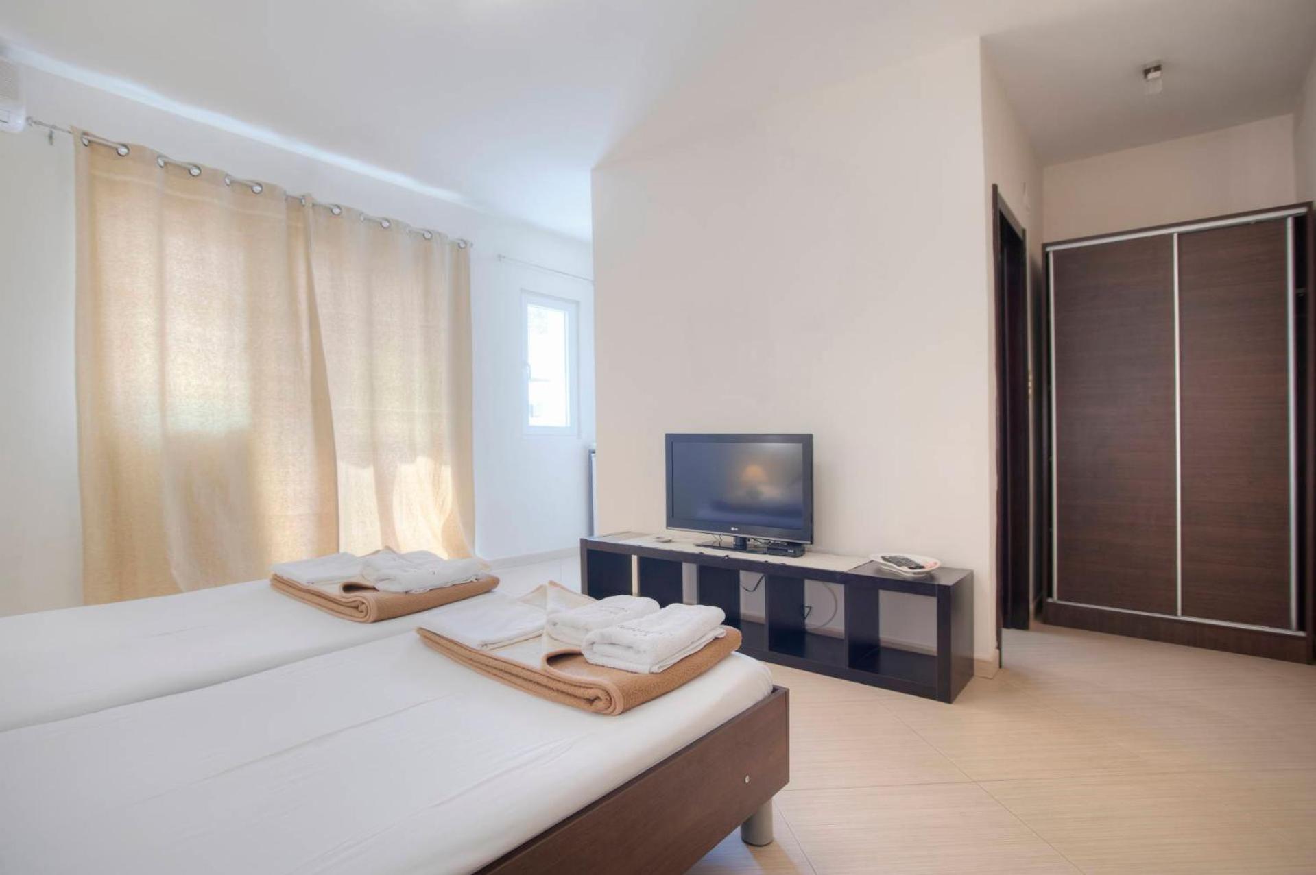 Mandir apartments - Center view 2
